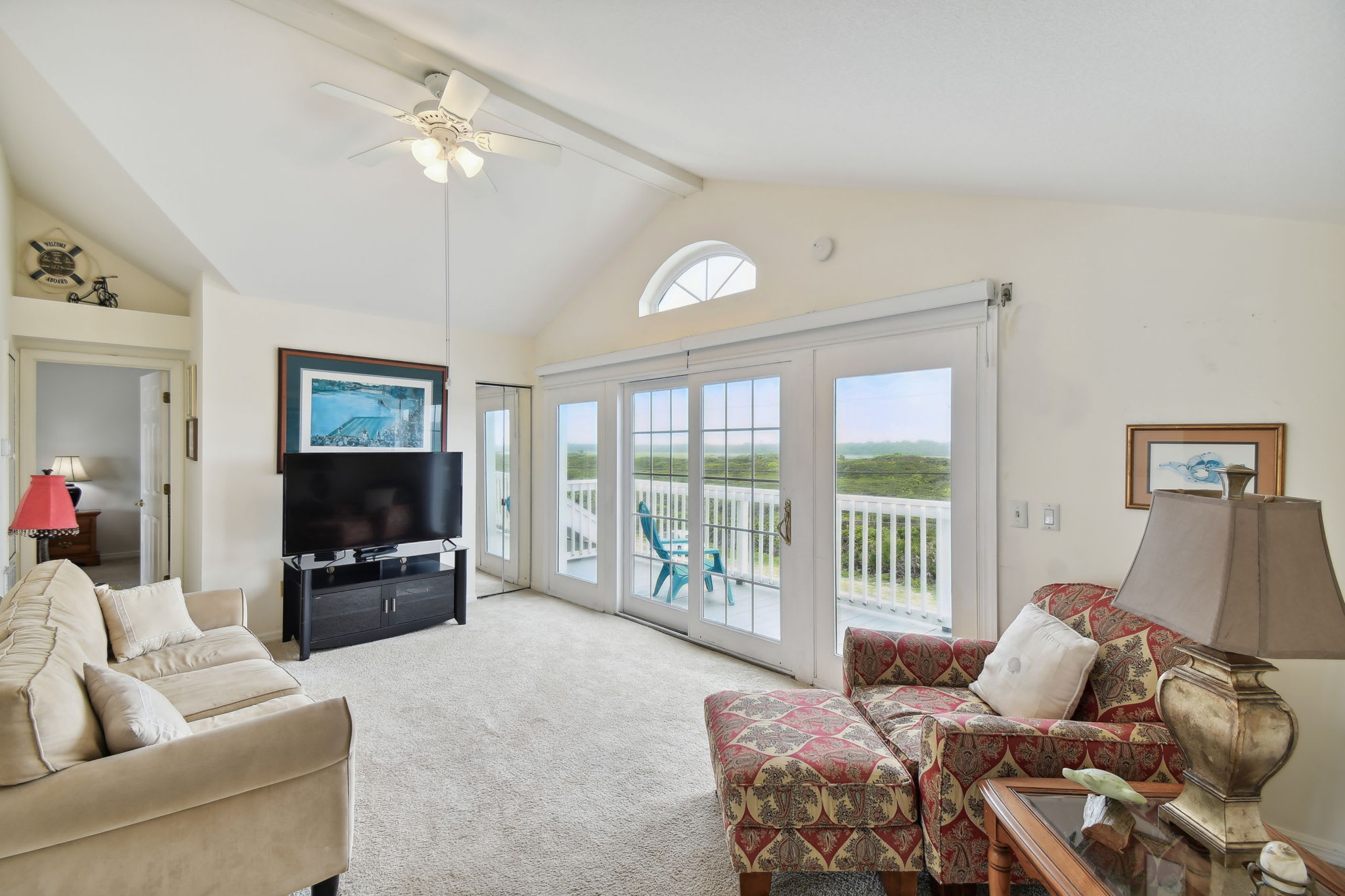 Southern Charm | Wren Beach Rentals by Portoro