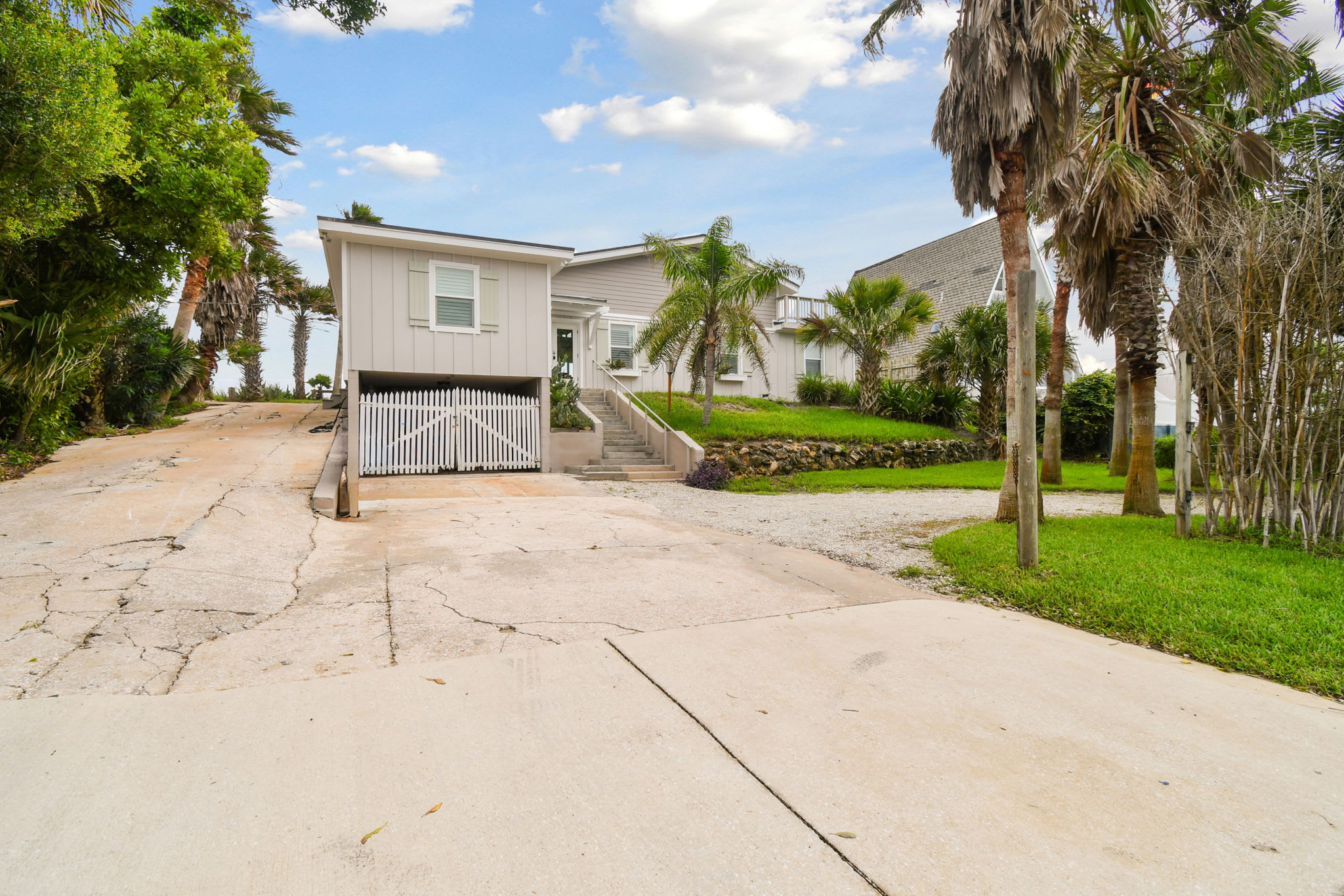 After Dune Delight | Wren Beach Rentals by Portoro