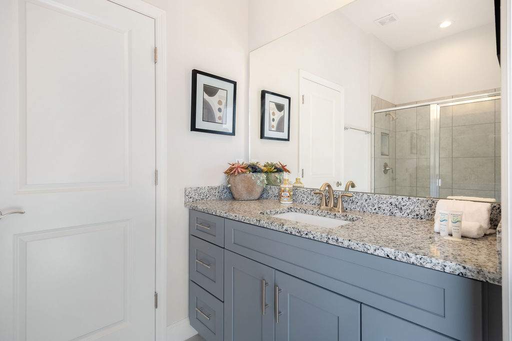 Brand NEW Eden Gardens Community! Luxury KOSHER Villa-w/ Pool! + 12 MI to Disney!