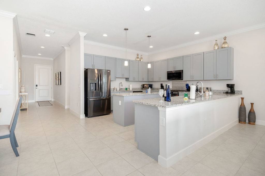 Brand NEW Eden Gardens Community! Luxury KOSHER Villa-w/ Pool! + 12 MI to Disney!