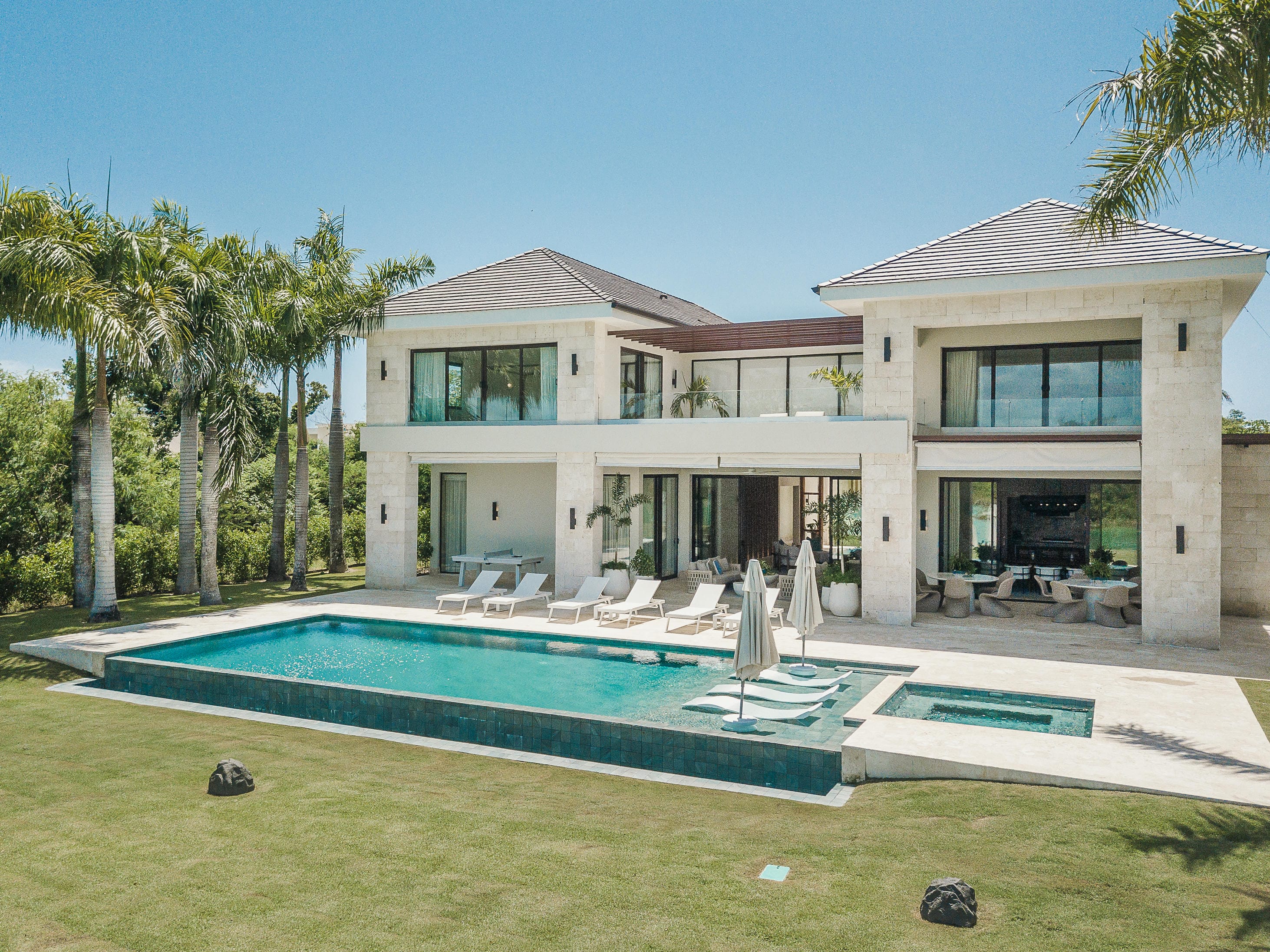 Mangle 15 - Stunning brand new lake front villa — Punta Cana, La Altagracia Province — vacation rental