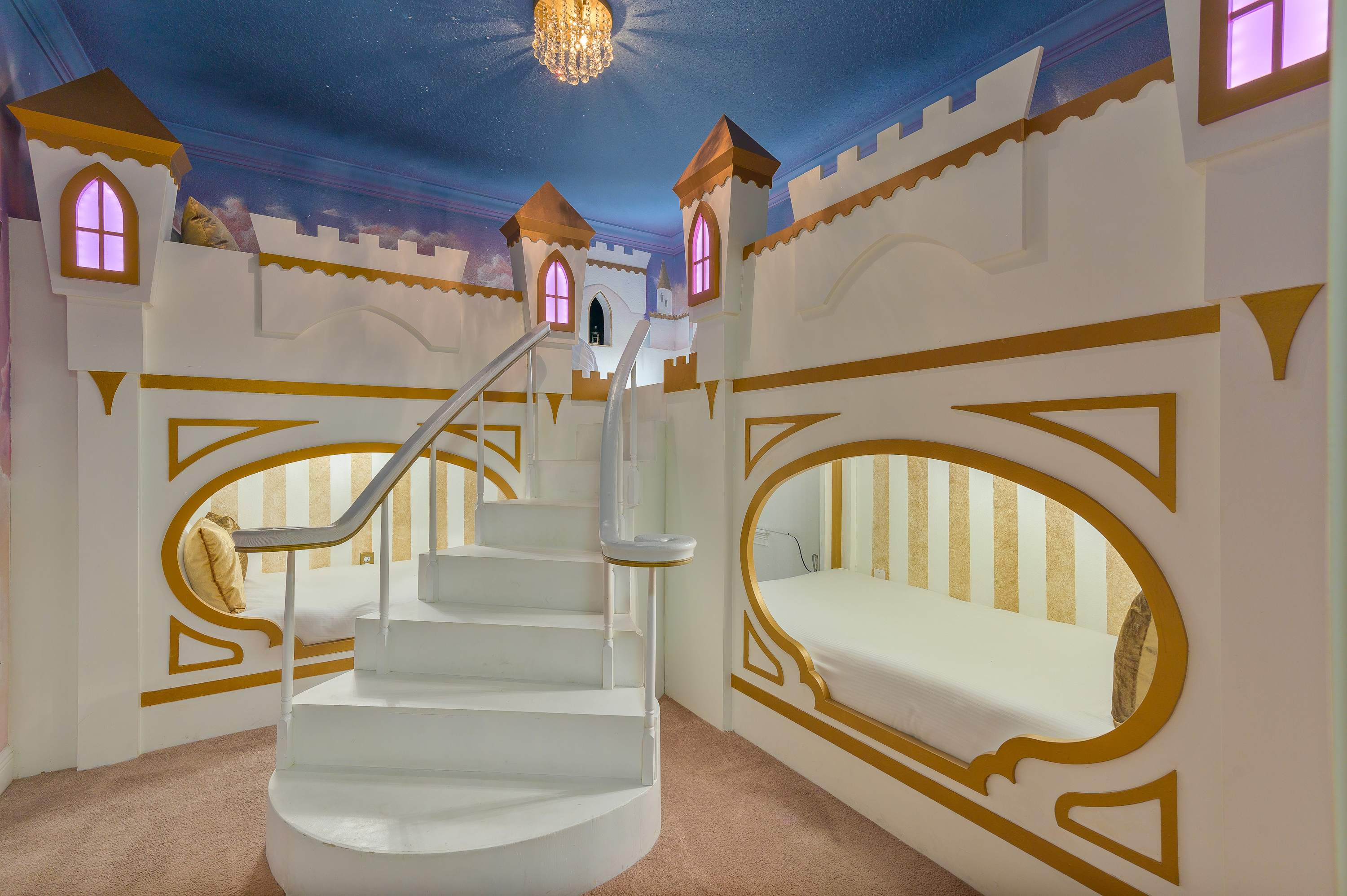 Golf Course View! Game Room, Private Heated Pool!