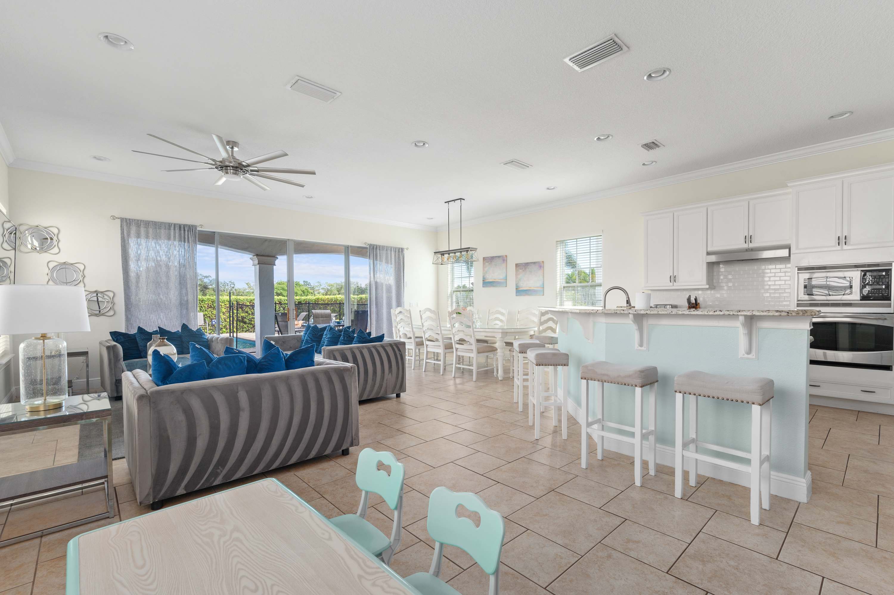 Golf Course View! Game Room, Private Heated Pool!