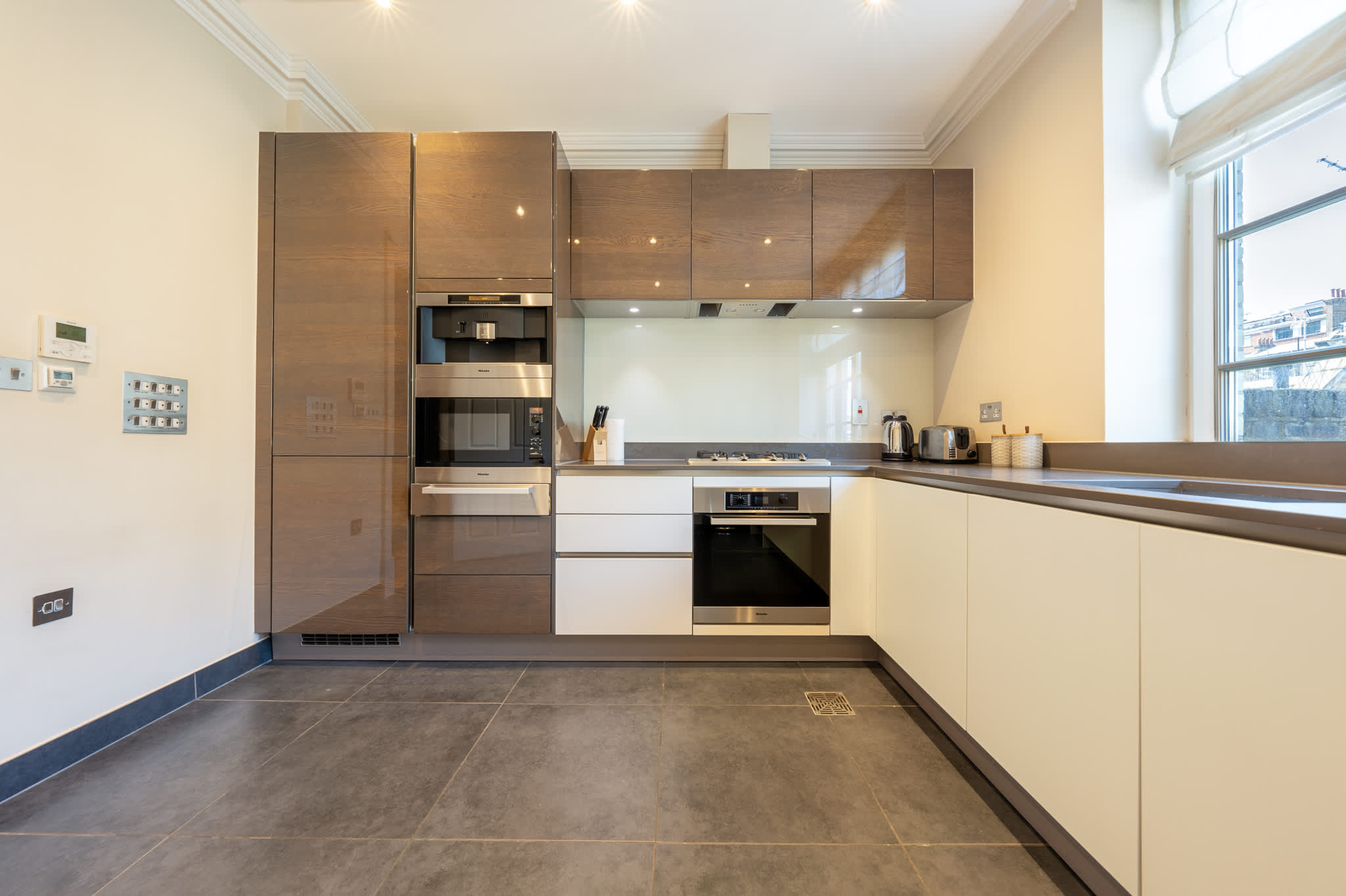 Luxurious Mayfair Apartment near Hyde Park in Hertford Street W1J - Property image 5 - VivreStays