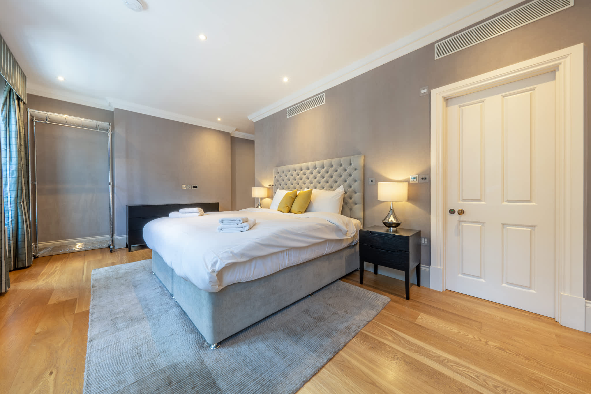 Luxurious Mayfair Apartment near Hyde Park in Hertford Street W1J - Property image 16 - VivreStays