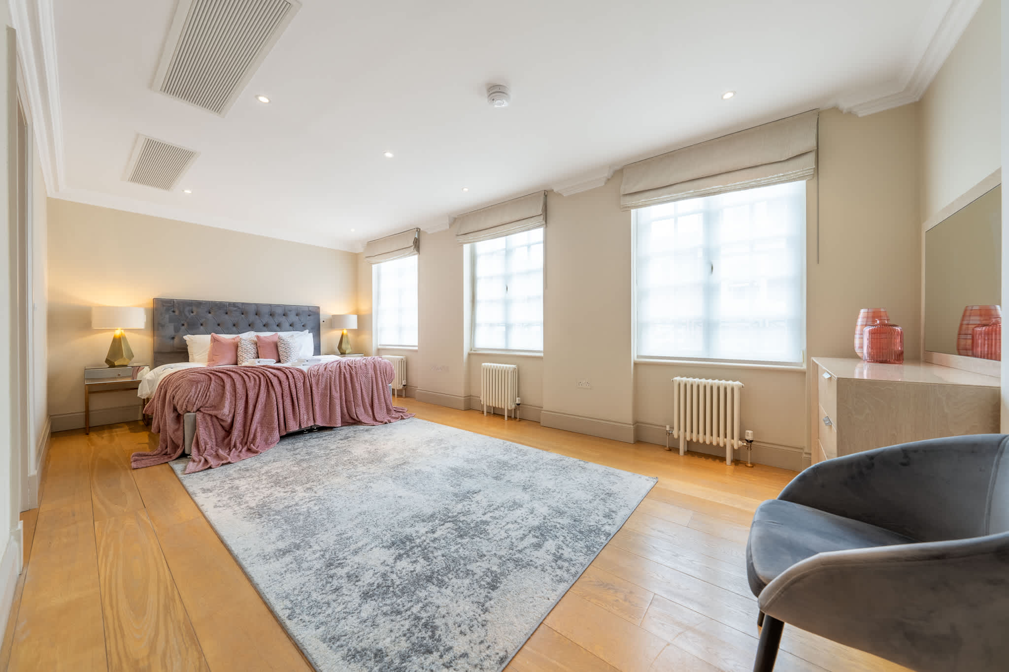 Luxurious Mayfair Apartment near Hyde Park in Hertford Street W1J 7SL - Property image 16 - VivreStays