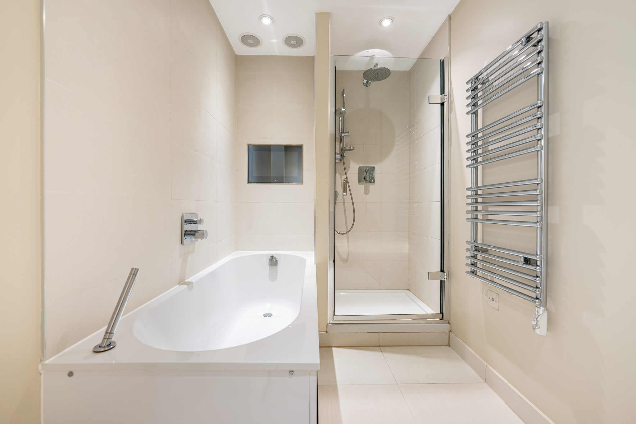 Luxurious Mayfair Apartment near Hyde Park in Hertford Street W1J 7SL - Property image 17 - VivreStays