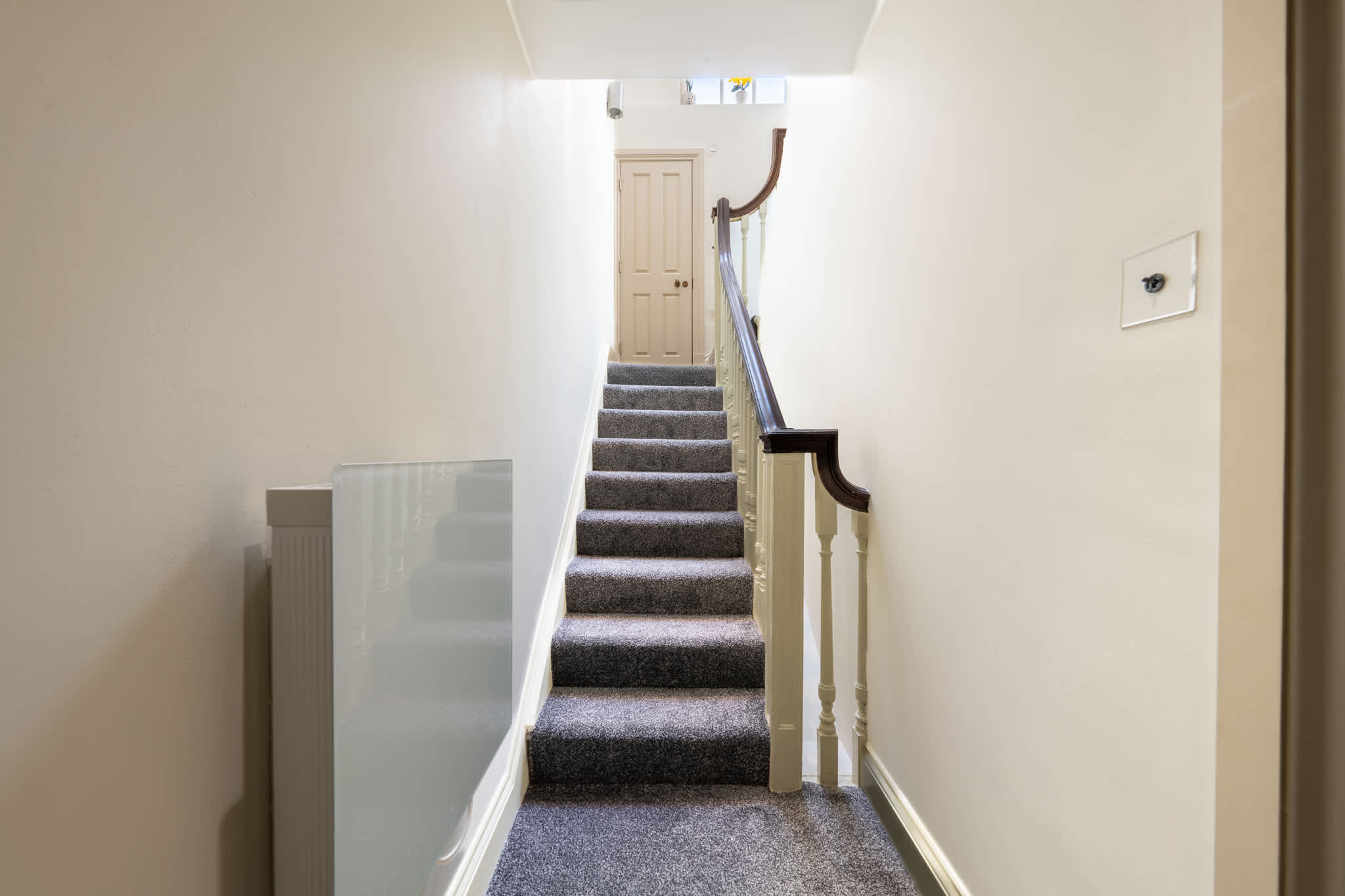 View Luxury Mayfair Apartment Near Hyde Park in Hertford Street W1J Luxury Mayfair Apartment Near Hyde Park in Hertford Street W1J - Property image 14 - VivreStays