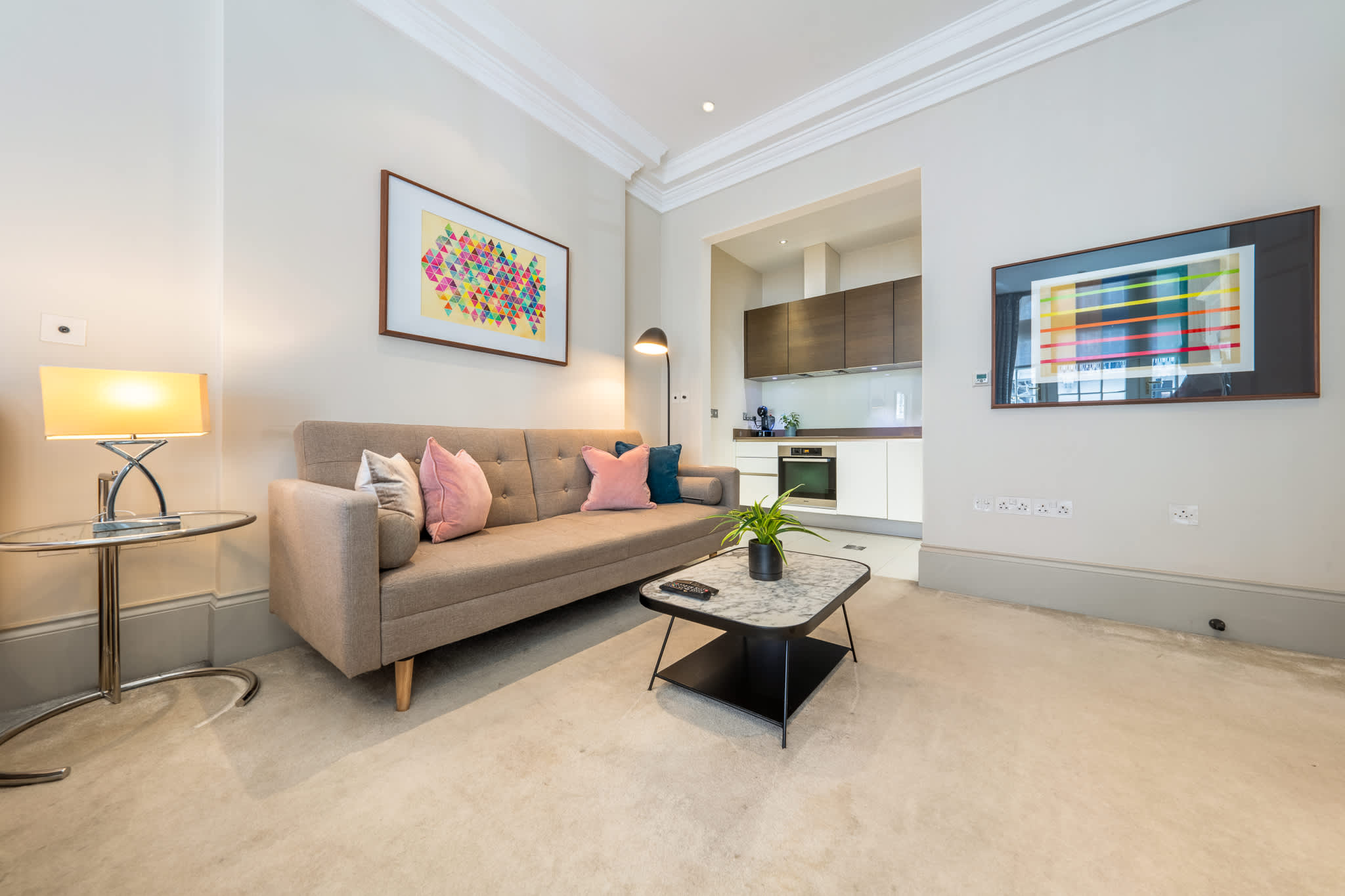 Modern Studio in Mayfair next to Hyde Park in Hertford Street W1J - Property image 4 - VivreStays