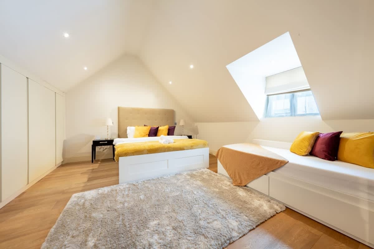 Deluxe Mayfair Town House in Shepherd Street W1J - Property image 17 - VivreStays