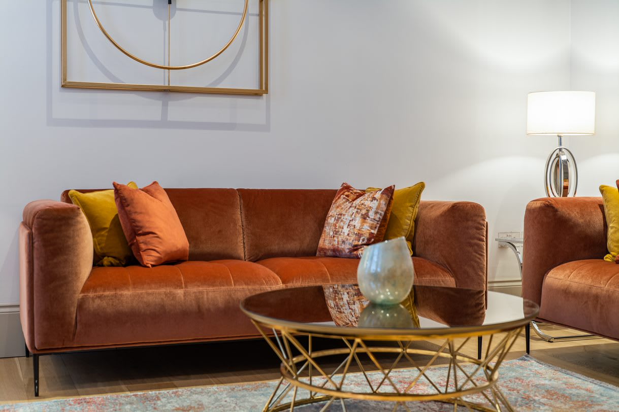 Luxury 4-Bed Apartment in Mayfair serviced apartment - UK - VivreStays