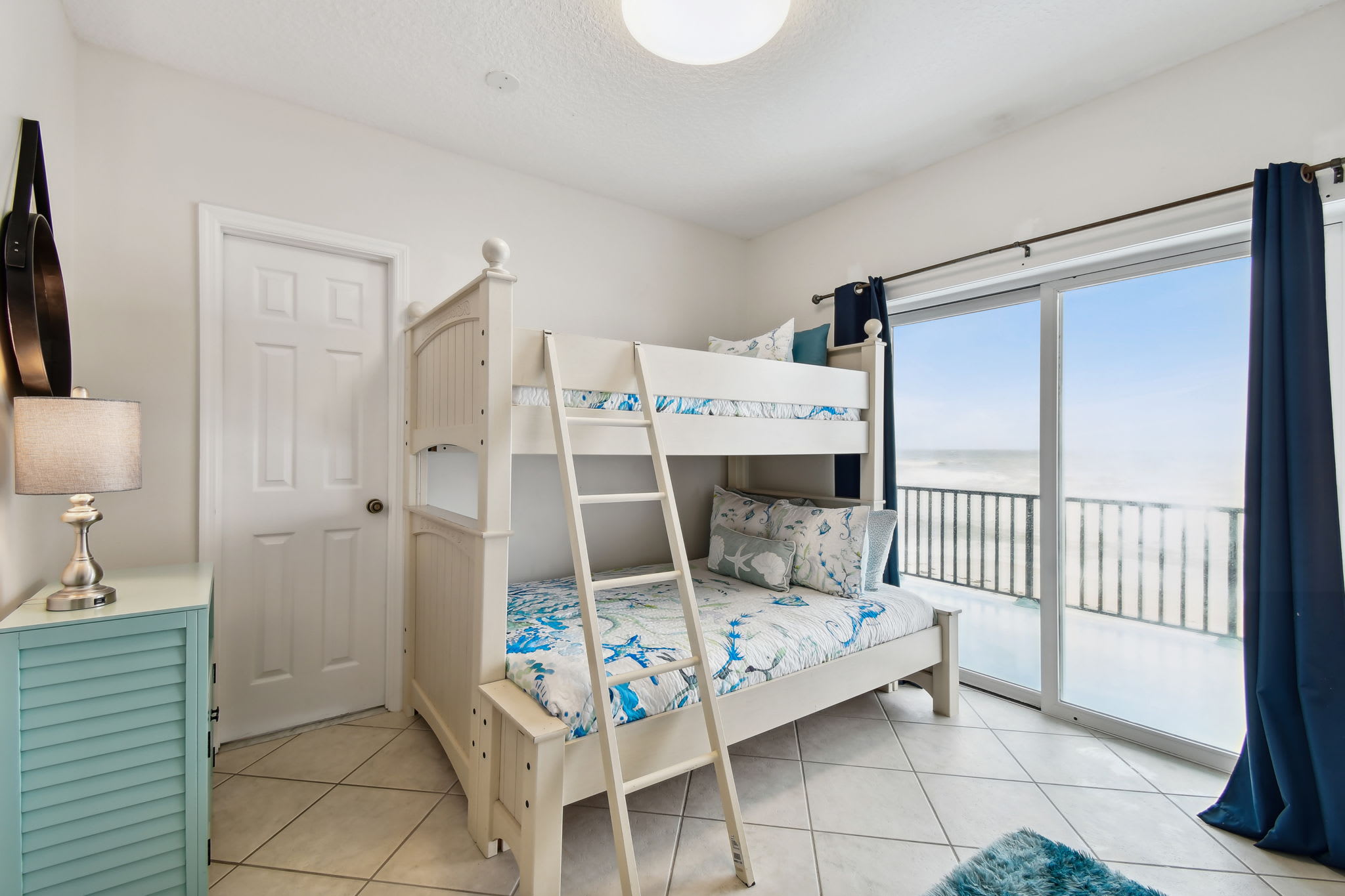 Dolphin View | Wren Beach Rentals by Portoro