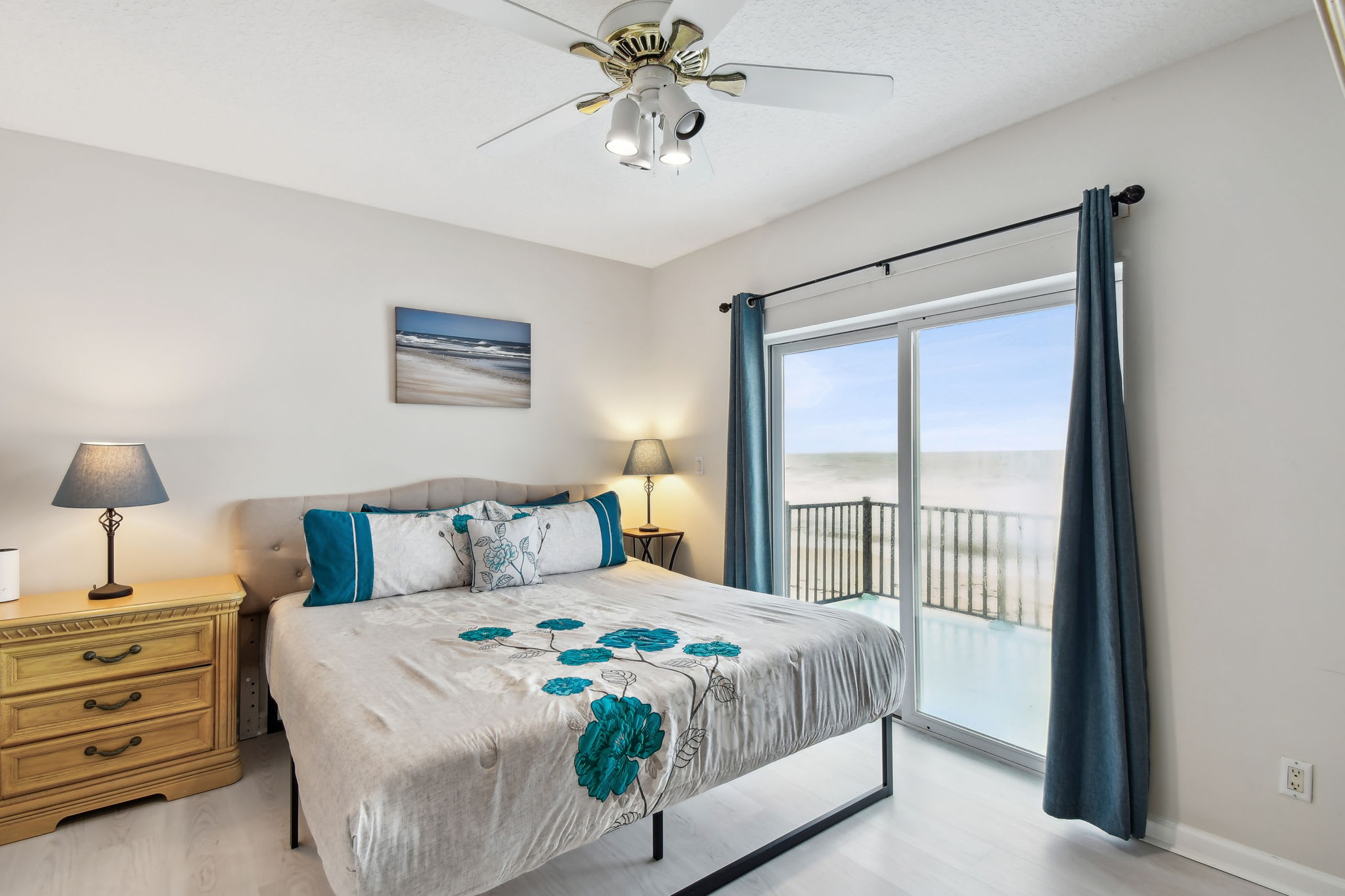 Dolphin View | Wren Beach Rentals by Portoro