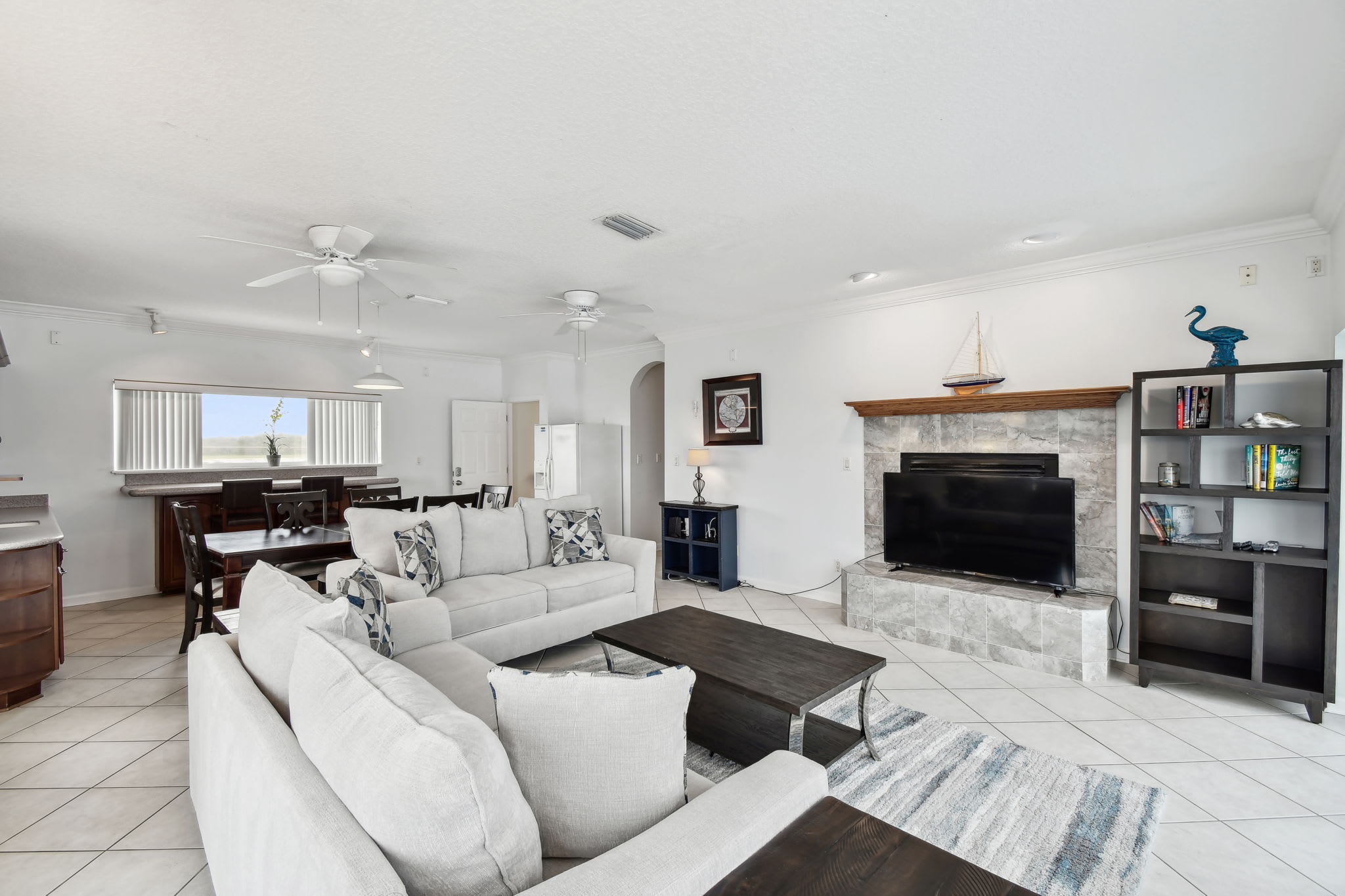 Dolphin View | Wren Beach Rentals by Portoro