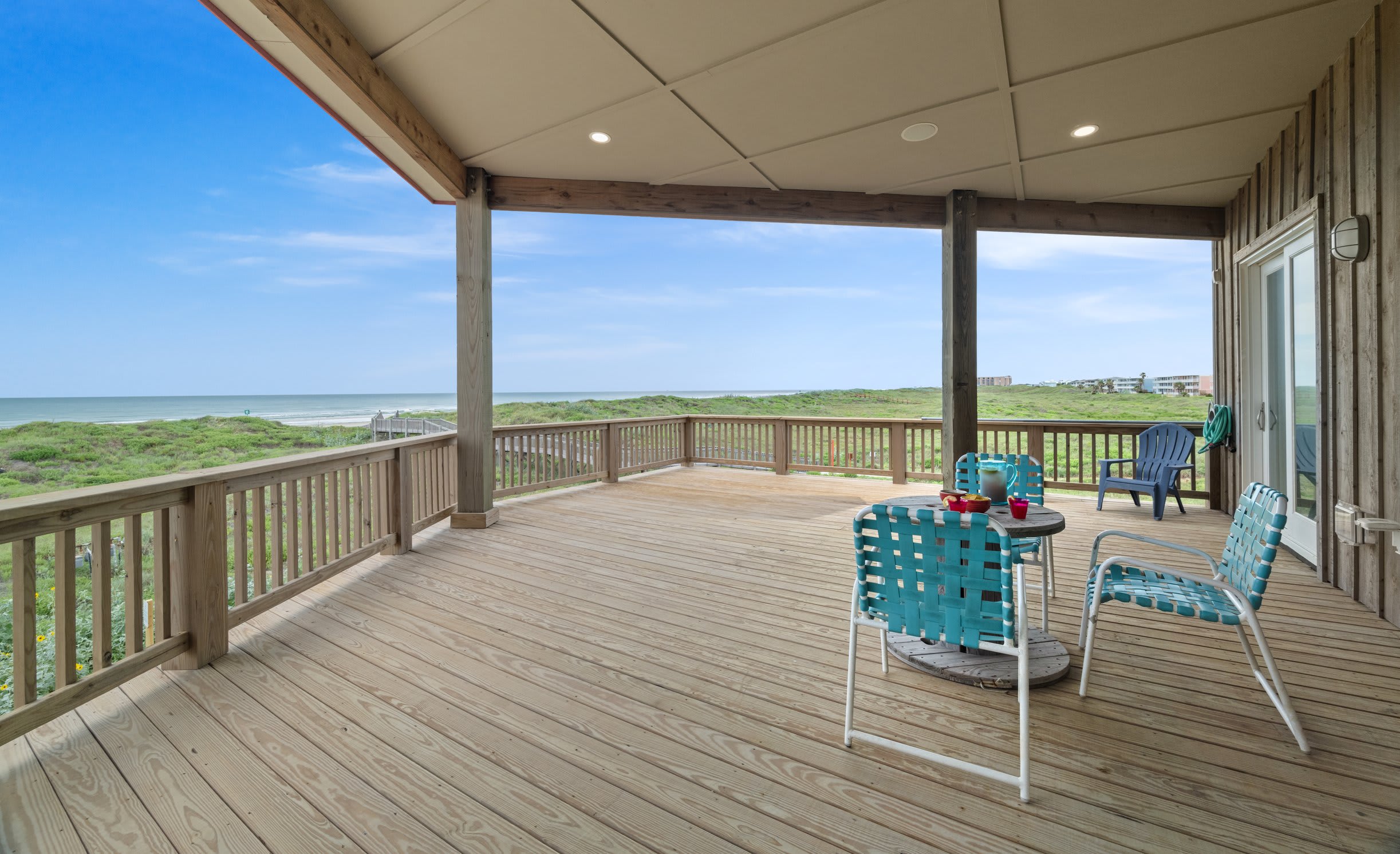 Golf Cart Included, Beach Access | The Outlook