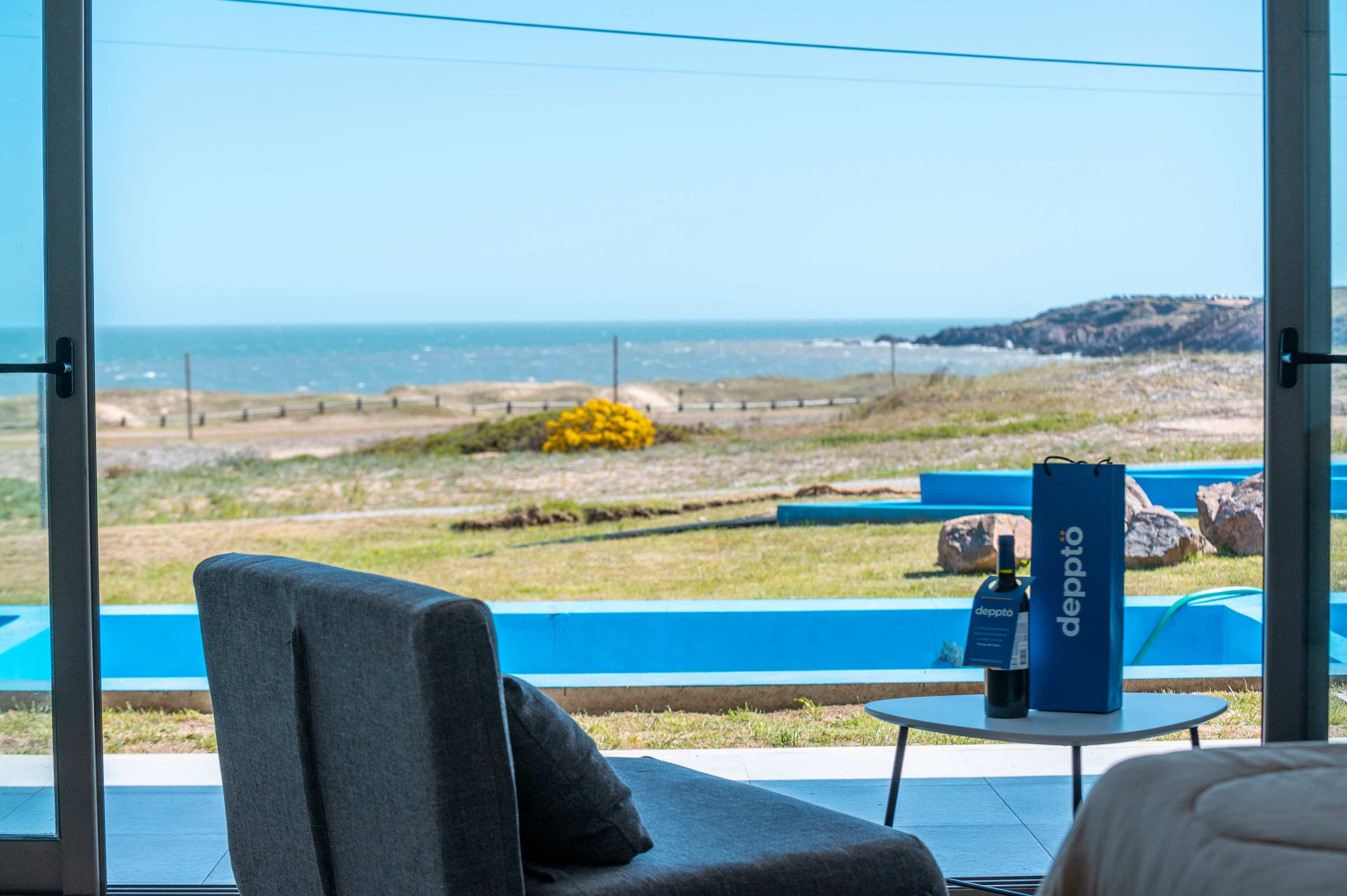 Foto principal de Monoambiente con piscina y vista al mar en Punta Ballena · Uruguay
