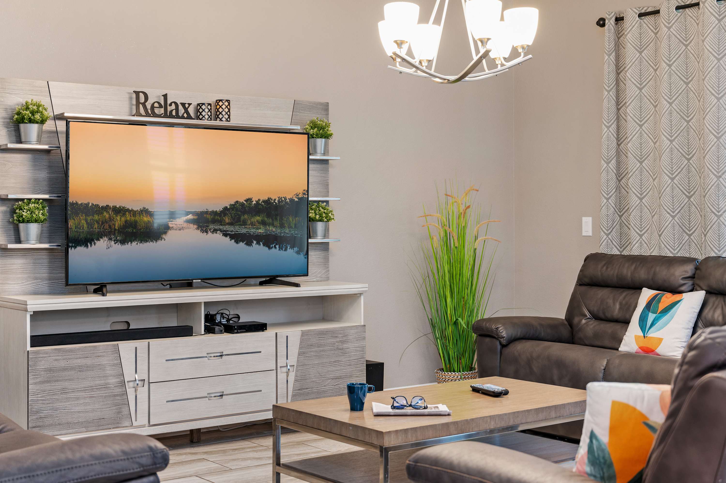 Heated Pool, Game Room, Lazy River, Waterpark