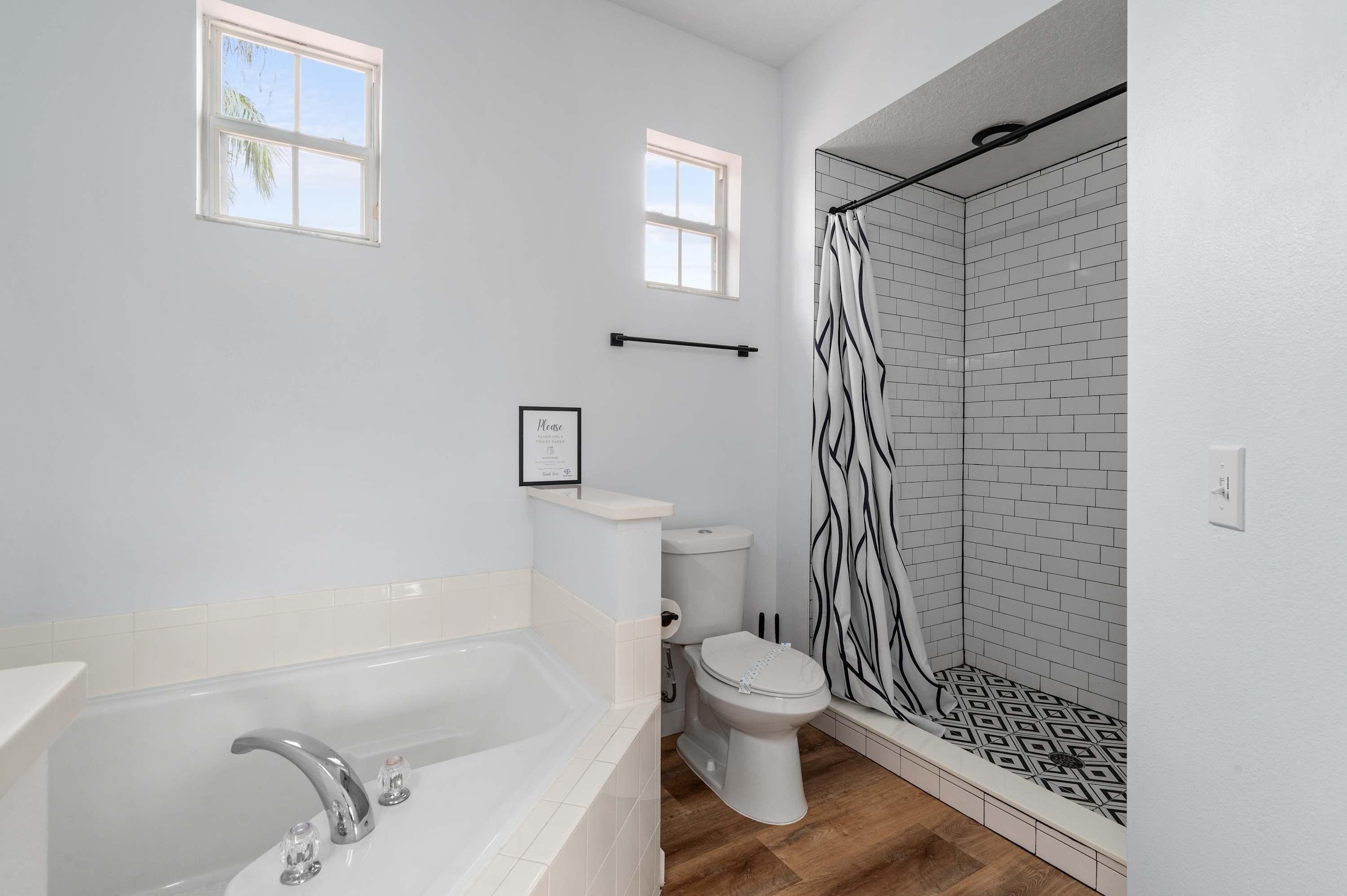 Townhome w/heated pool & game room