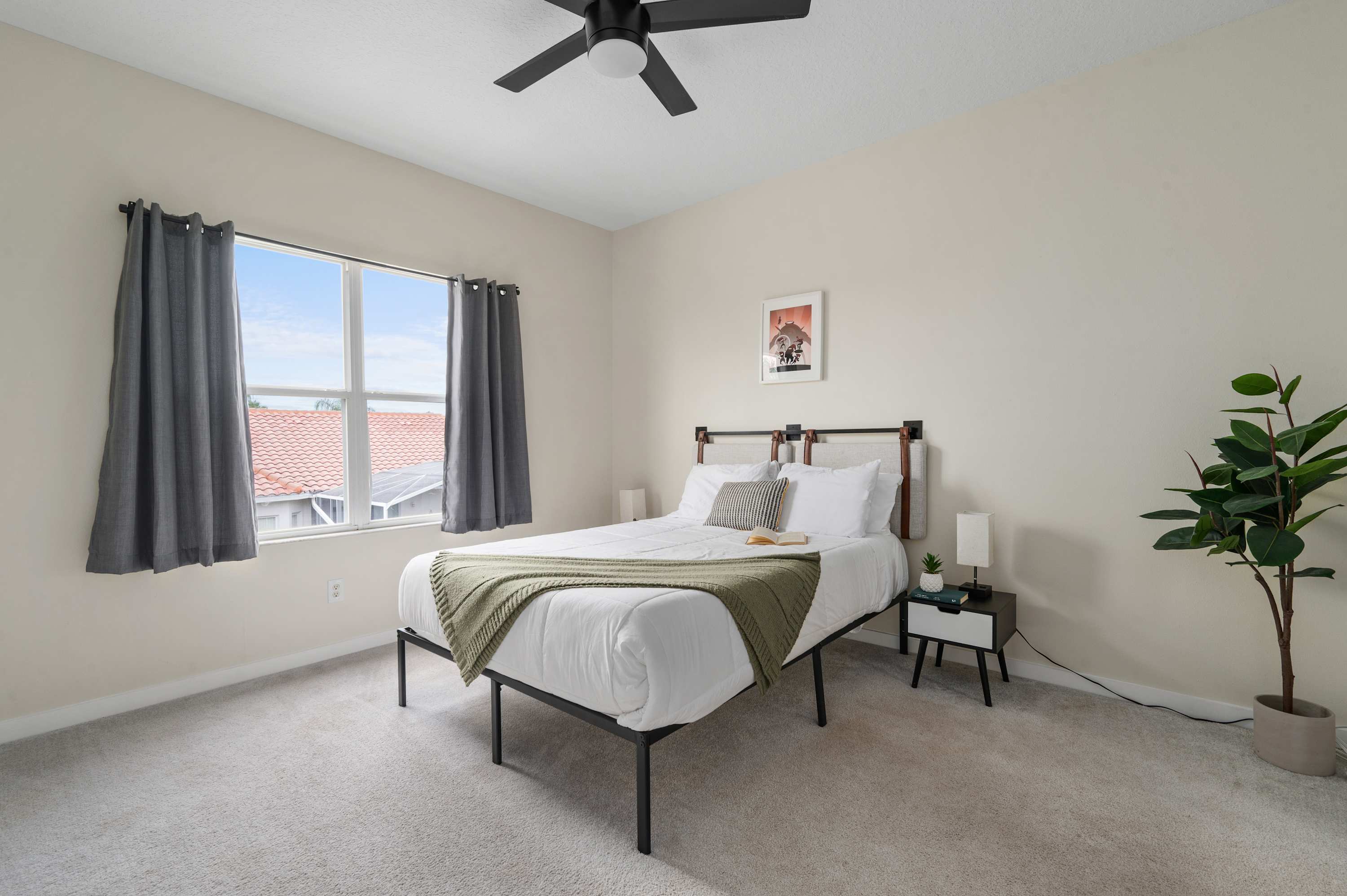 Townhome w/heated pool & game room