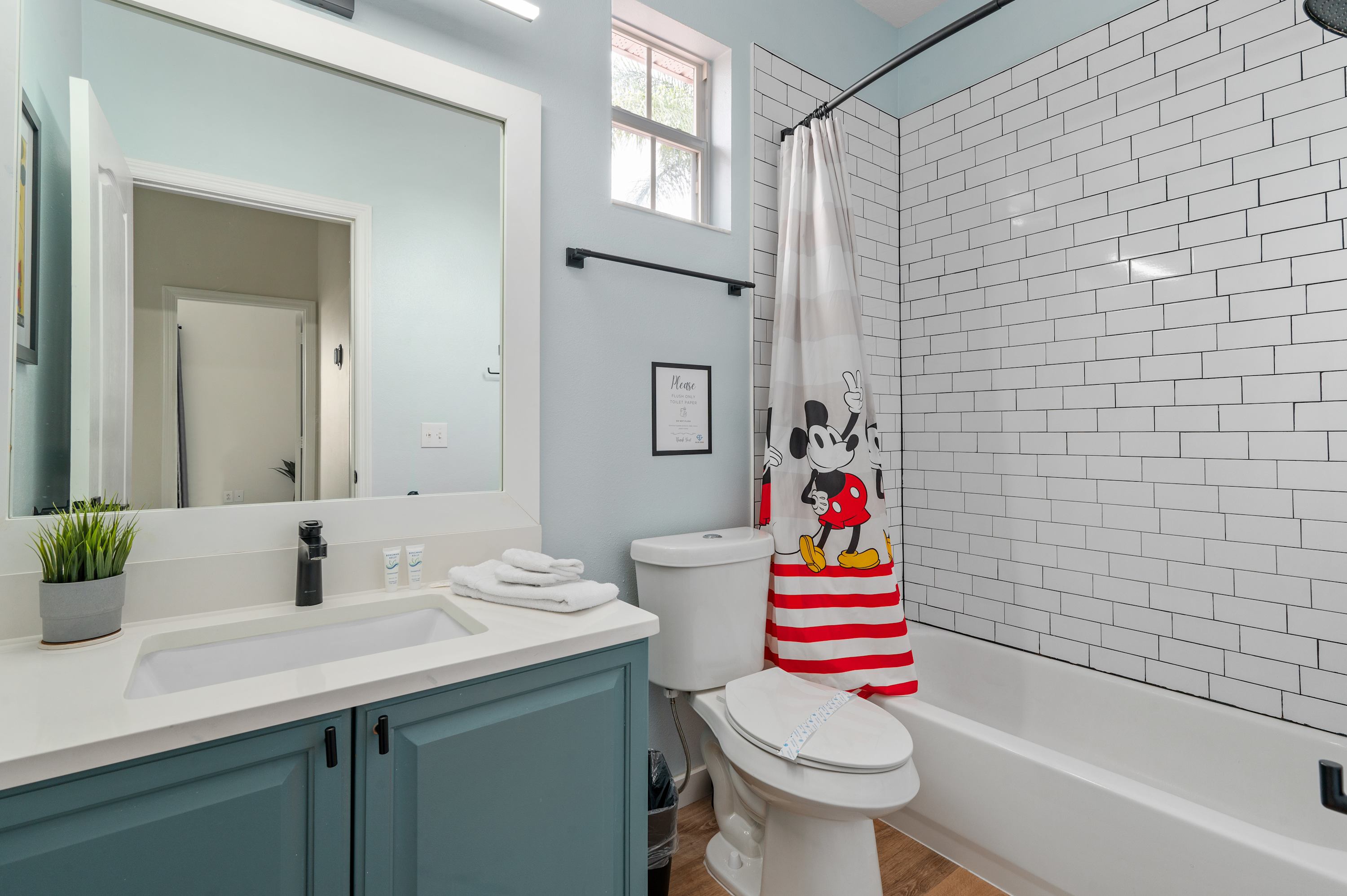 Townhome w/heated pool & game room