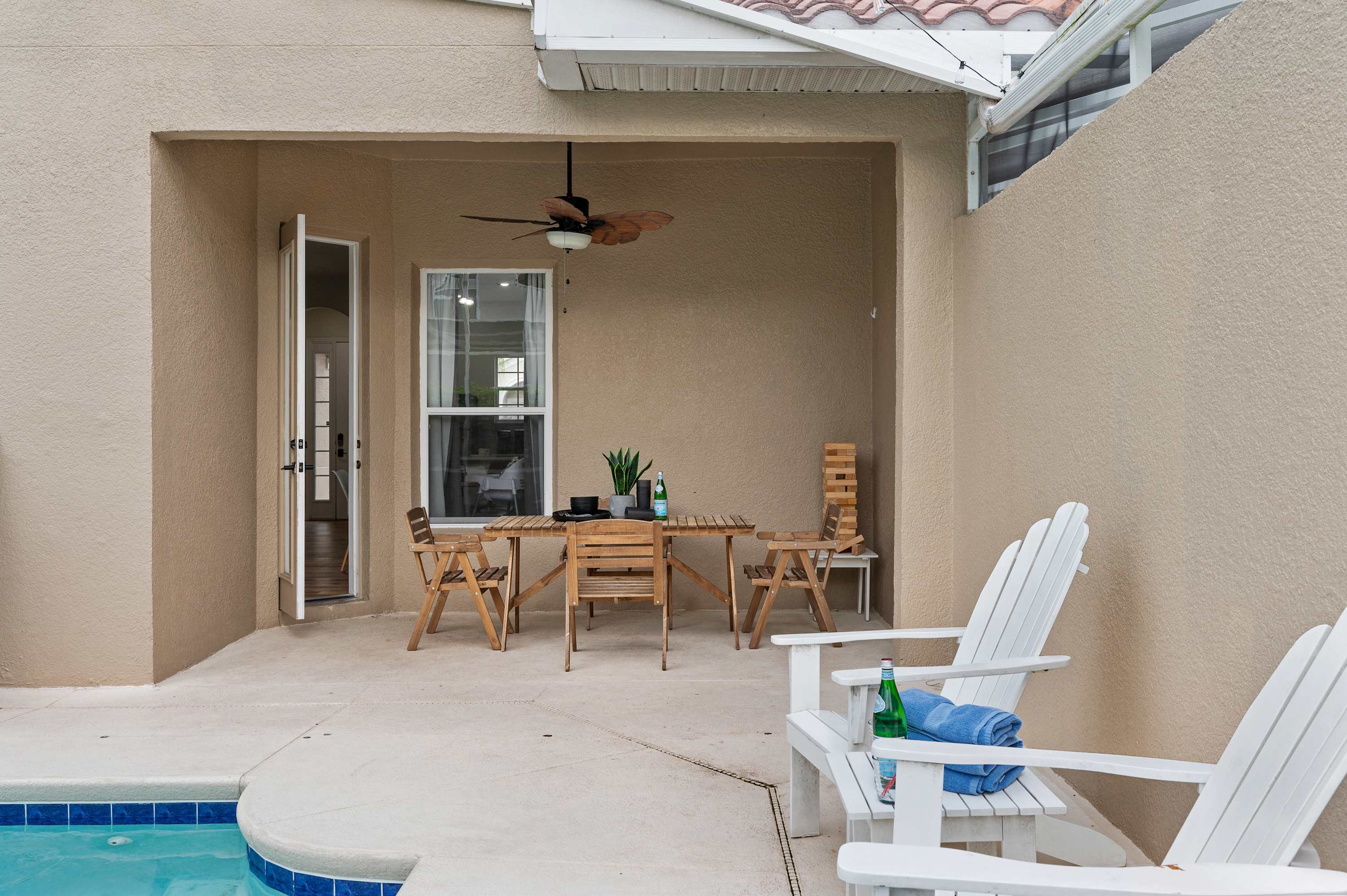 Townhome w/heated pool & game room