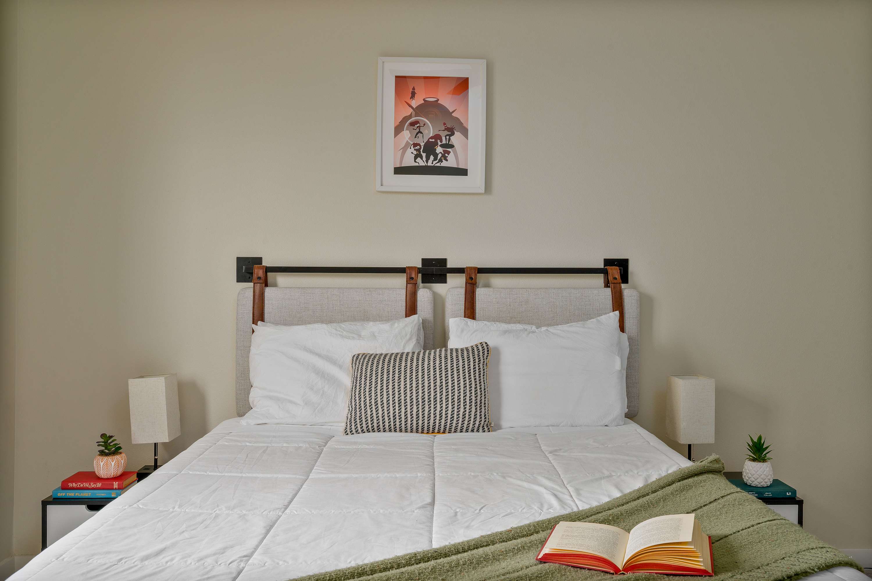 Townhome w/heated pool & game room