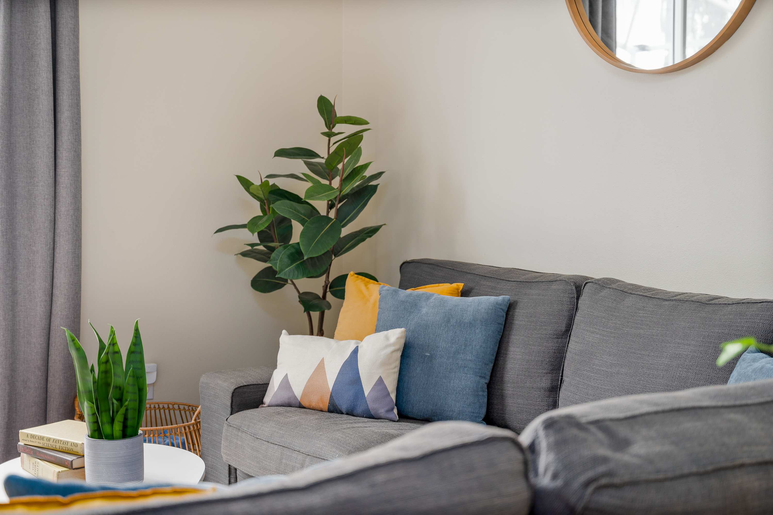 Townhome w/heated pool & game room