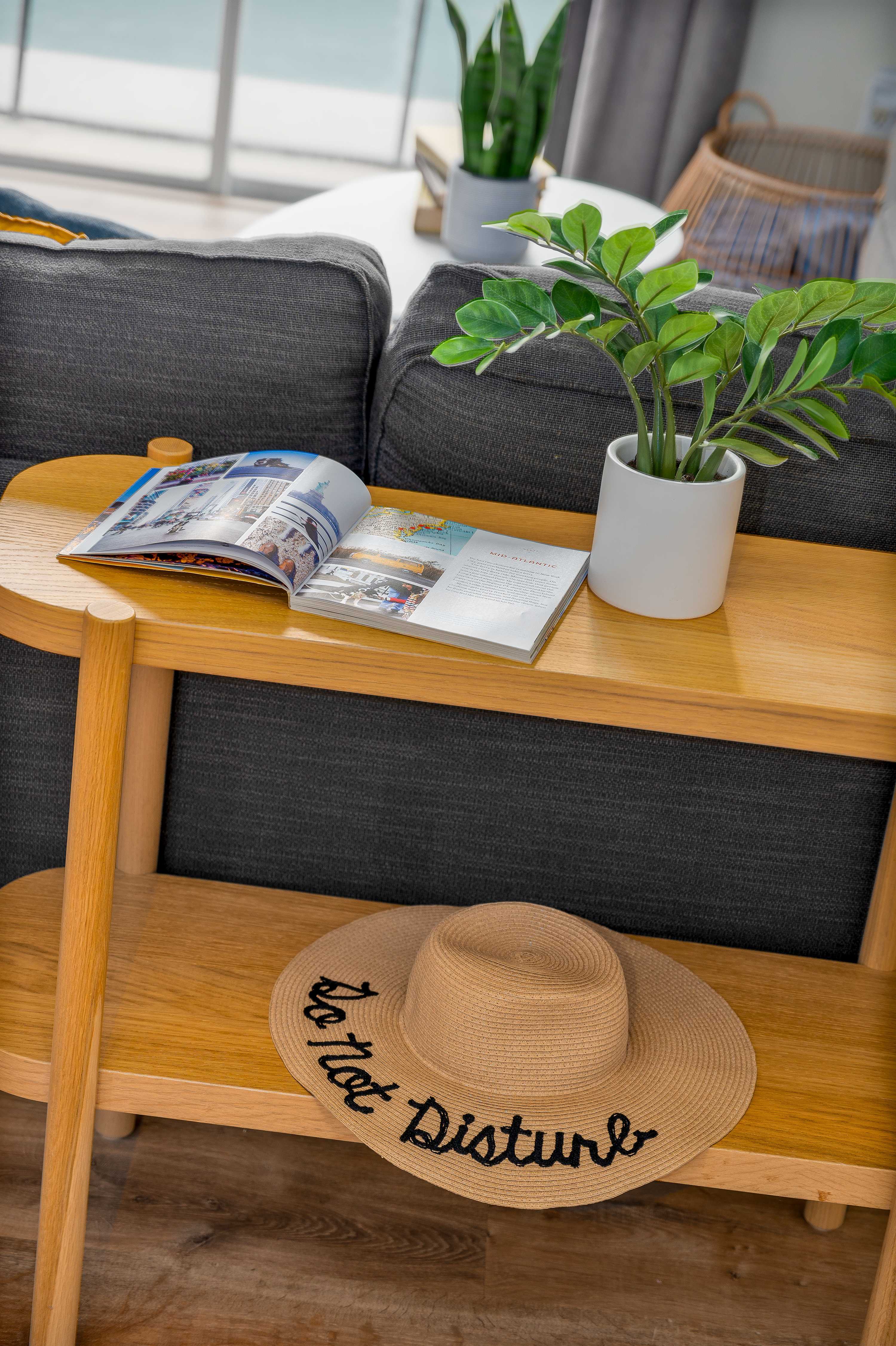 Townhome w/heated pool & game room