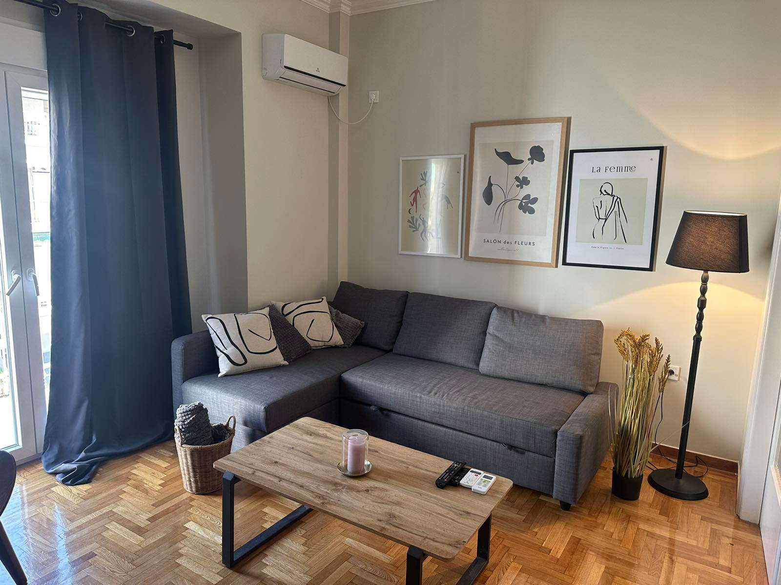 2 Bd Modern Apt with Balcony in Pagrati in Athens — photo 3