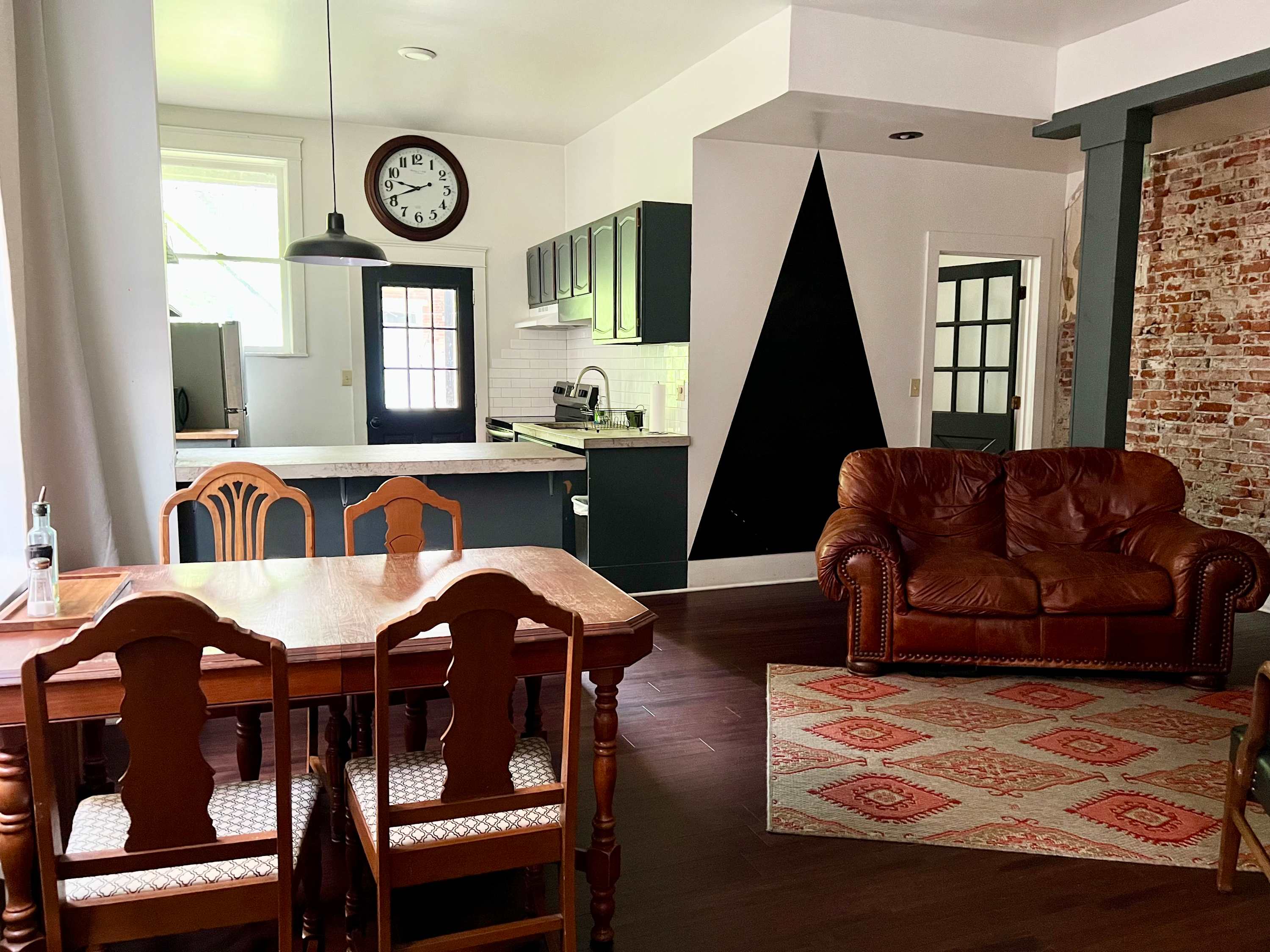 Sunroom Studio on 2nd