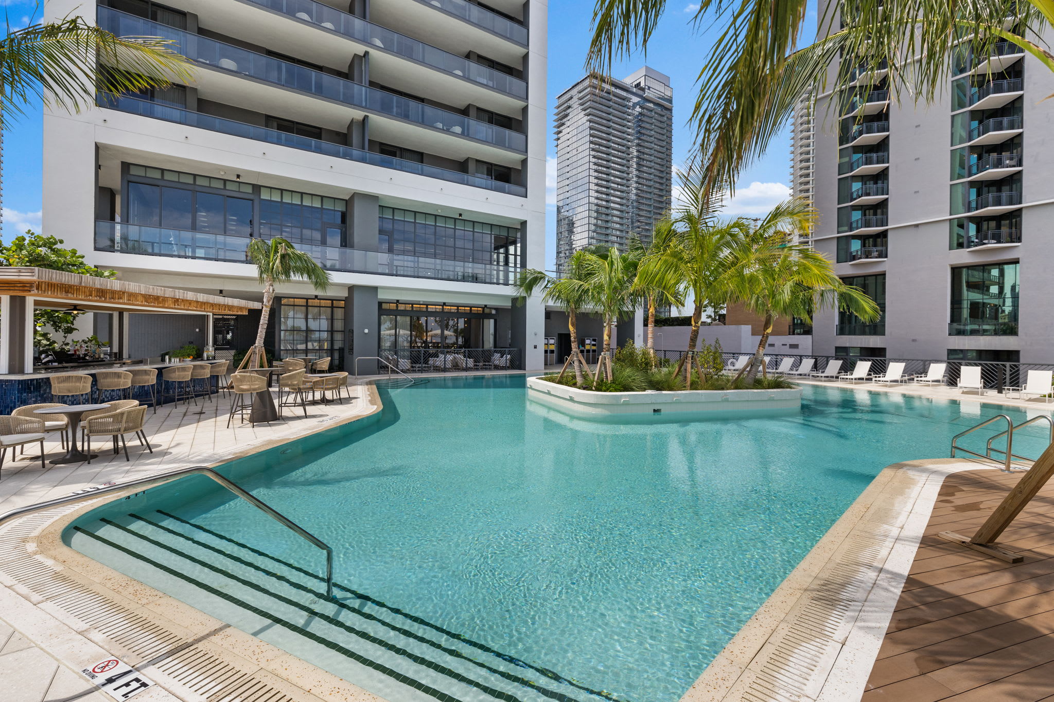 Luxury 3-Bedroom Condo in Downtown Miami - Foto 1