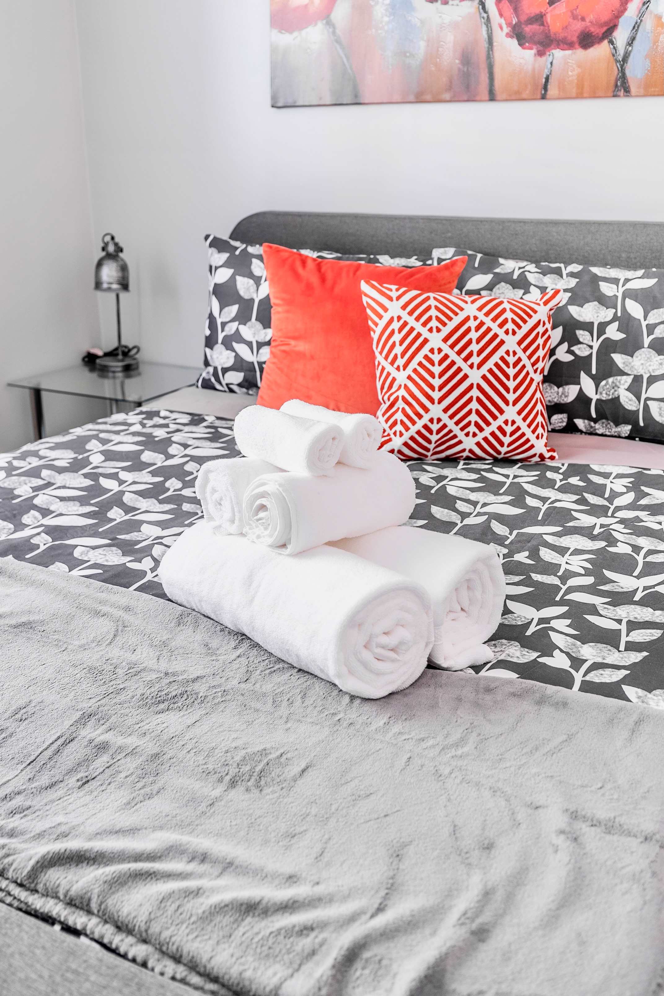 Fresh linens and Fluffy Bath Towels