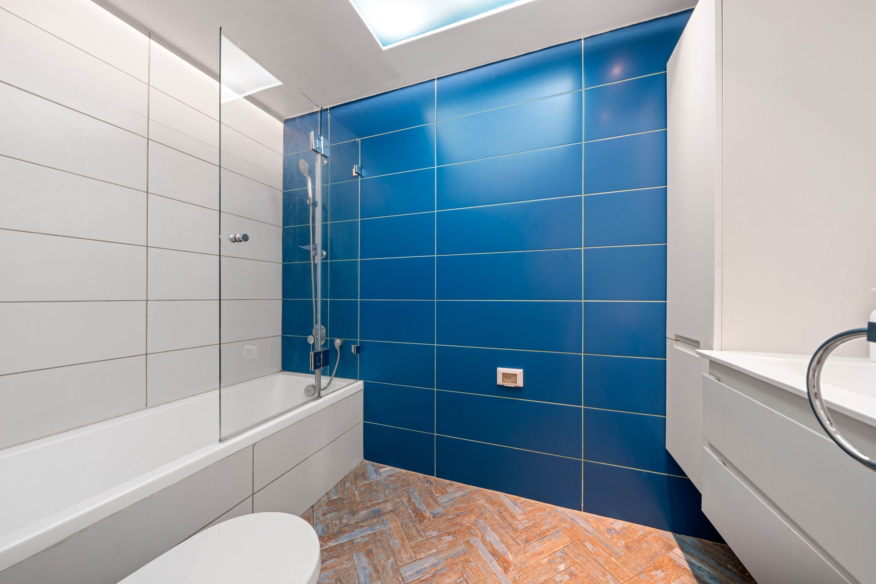 Spacious 2 BDR/2BR with Parking & Temple Mount view in the city center photo 9