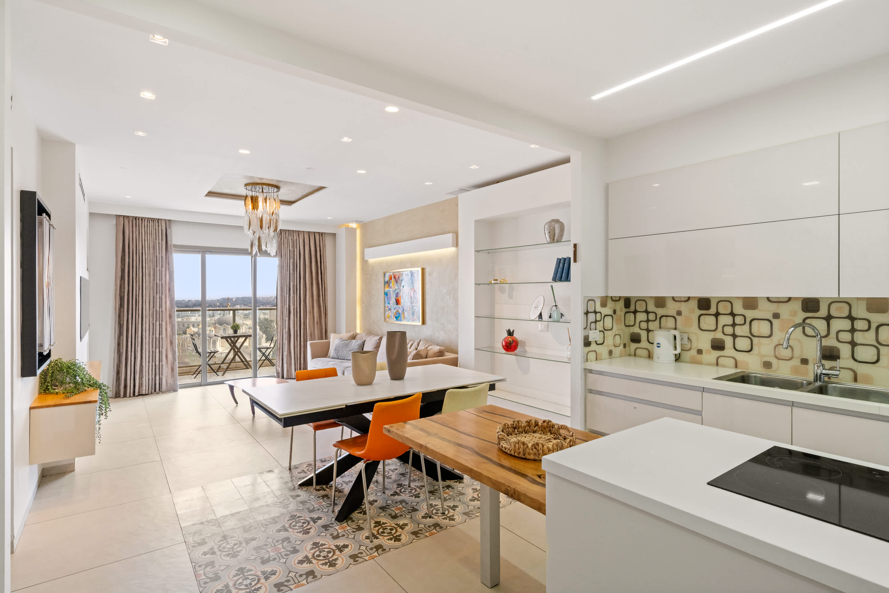 Spacious 2 BDR/2BR with Parking & Temple Mount view in the city center photo 15