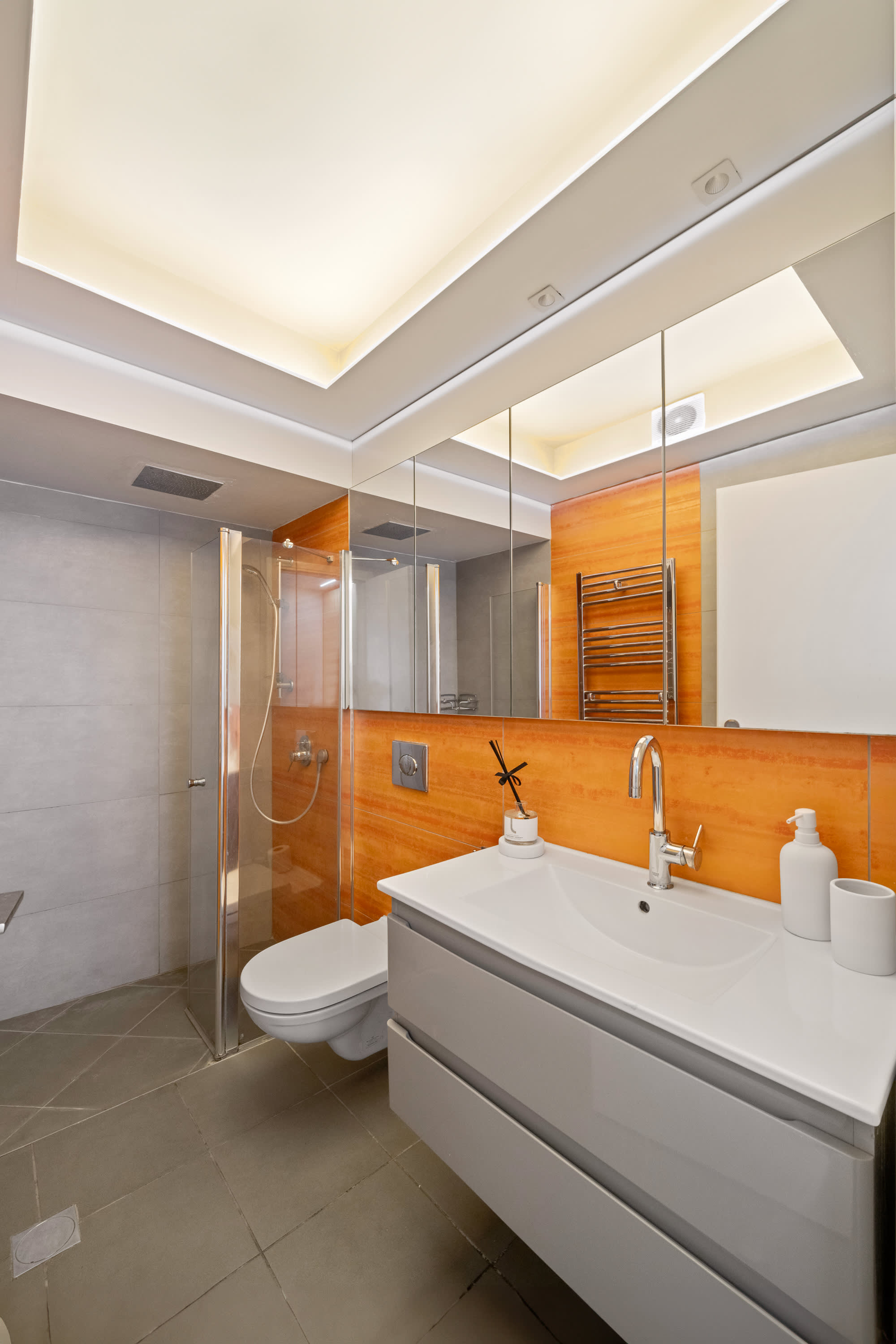 Spacious 2 BDR/2BR with Parking & Temple Mount view in the city center photo 29