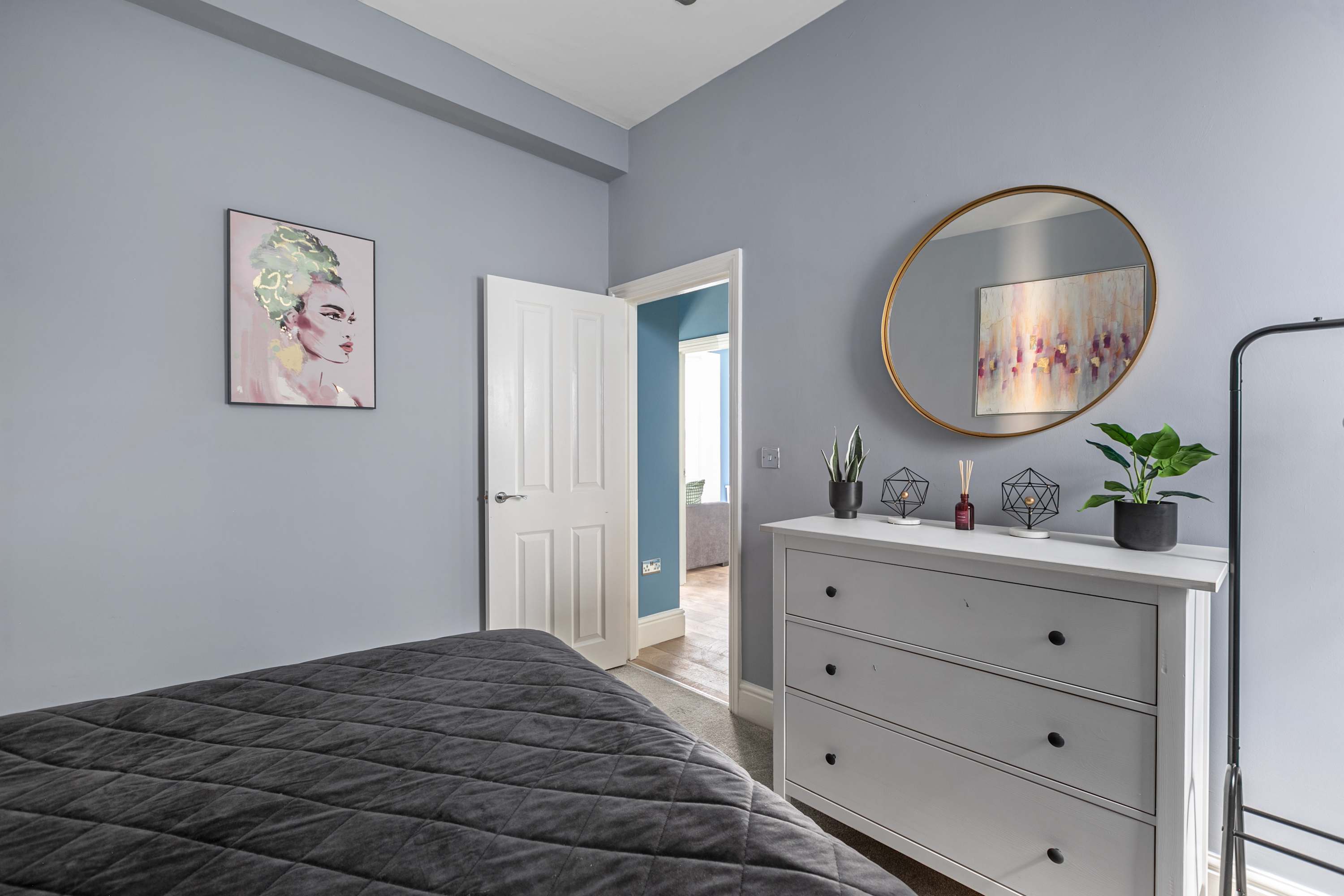 THE LANES RESIDENCE SEA SIDE | PET FRIENDLY in Little East Street 1a BN1 1HP - Property image 14 - VivreStays