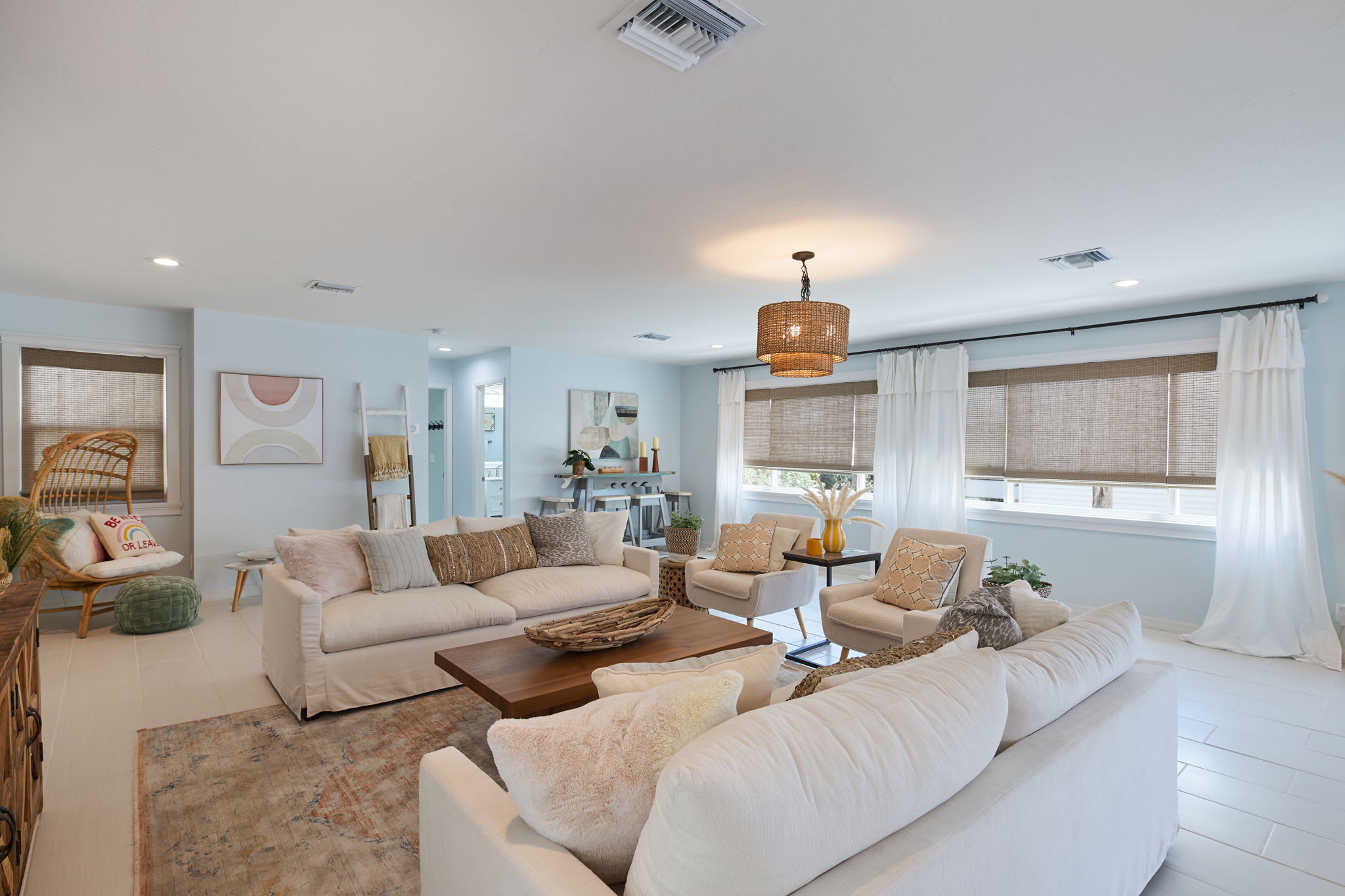 Sanibel Sunrise- Remodeled West End Home - Foto 1