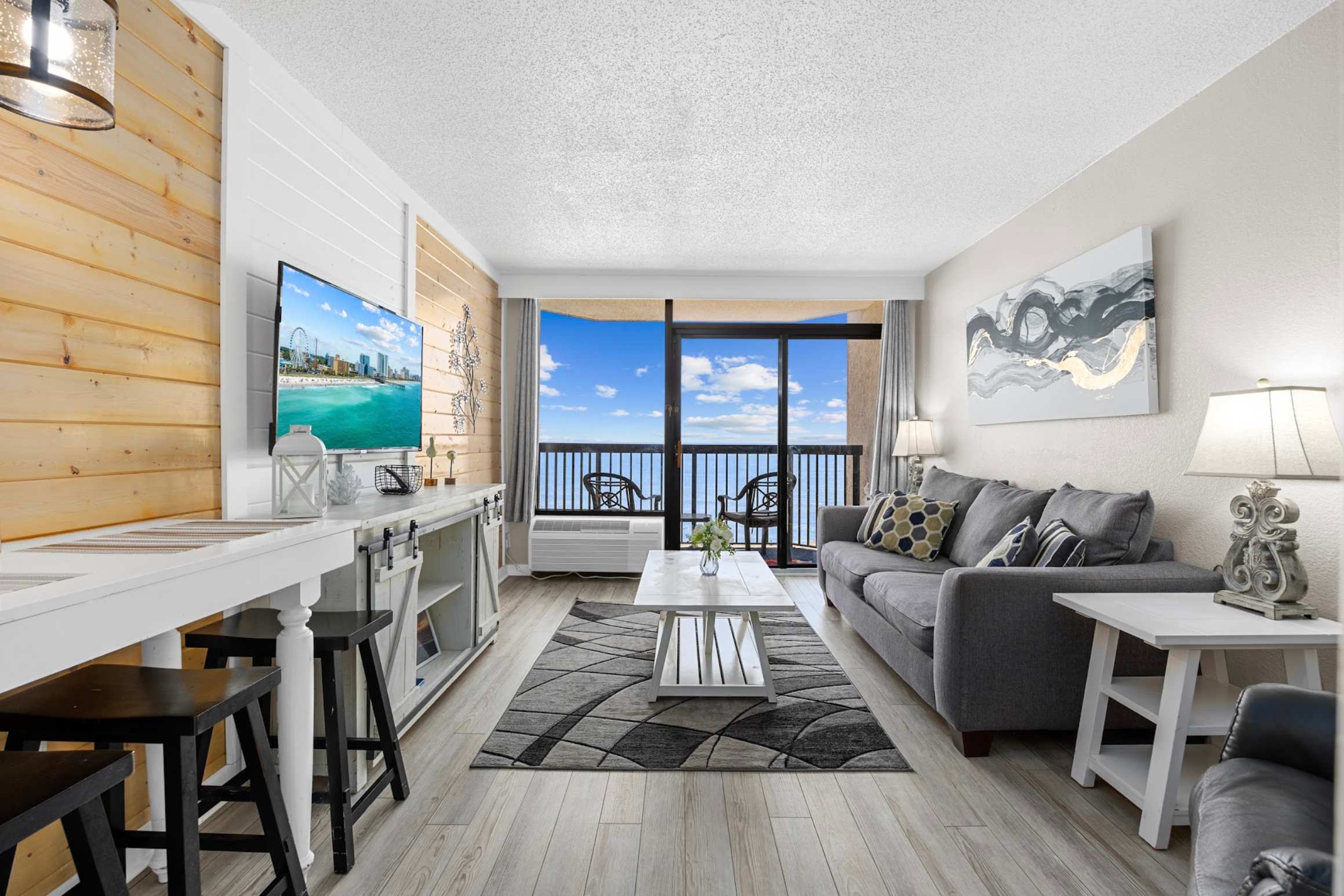 Oceanfront King ALL Amenities Pools Y52