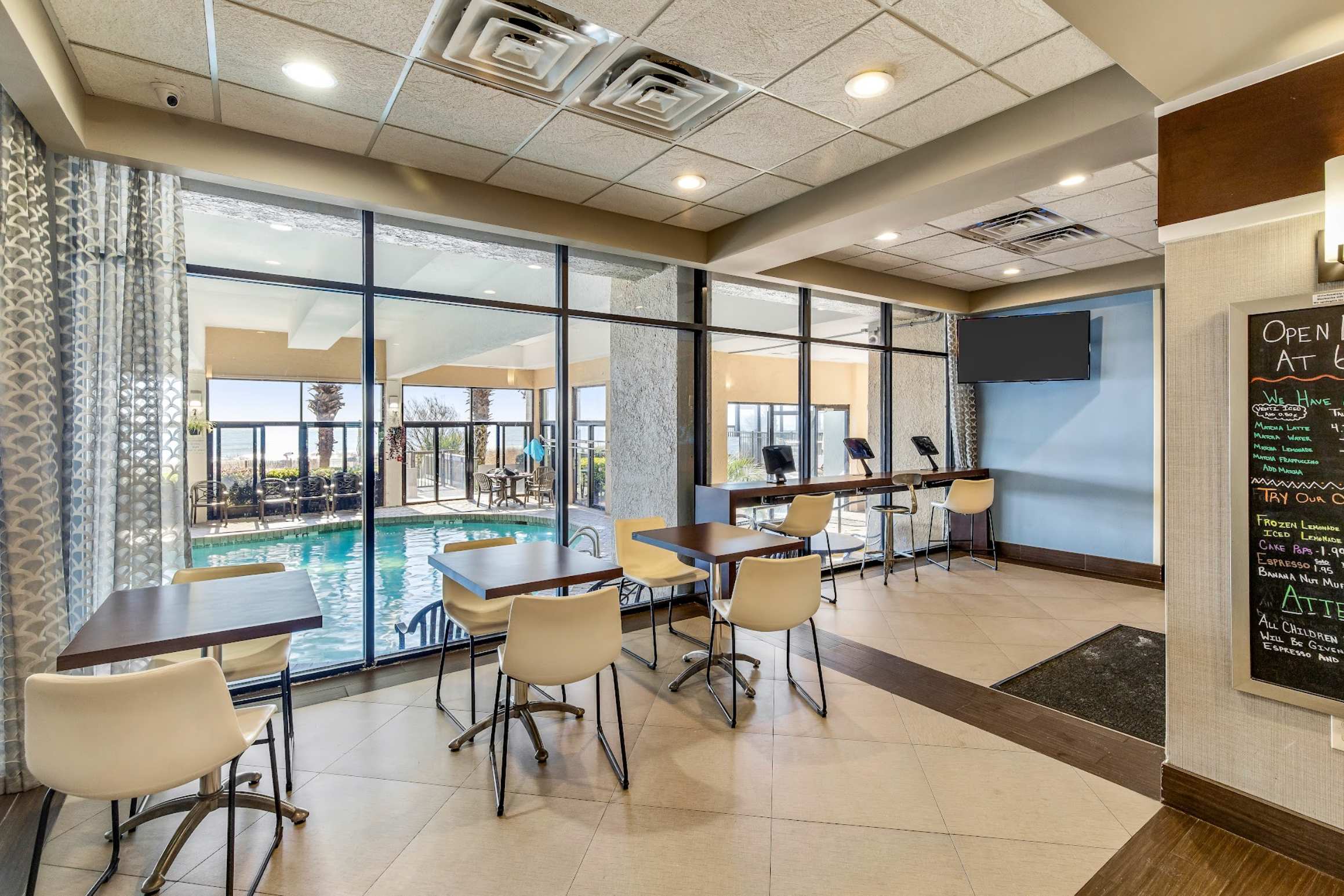 Oceanfront King ALL Amenities Pools Y52 | Photo 35