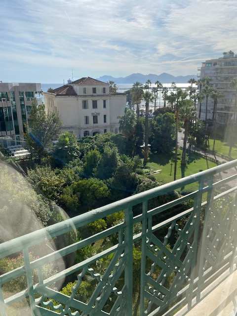 View 2