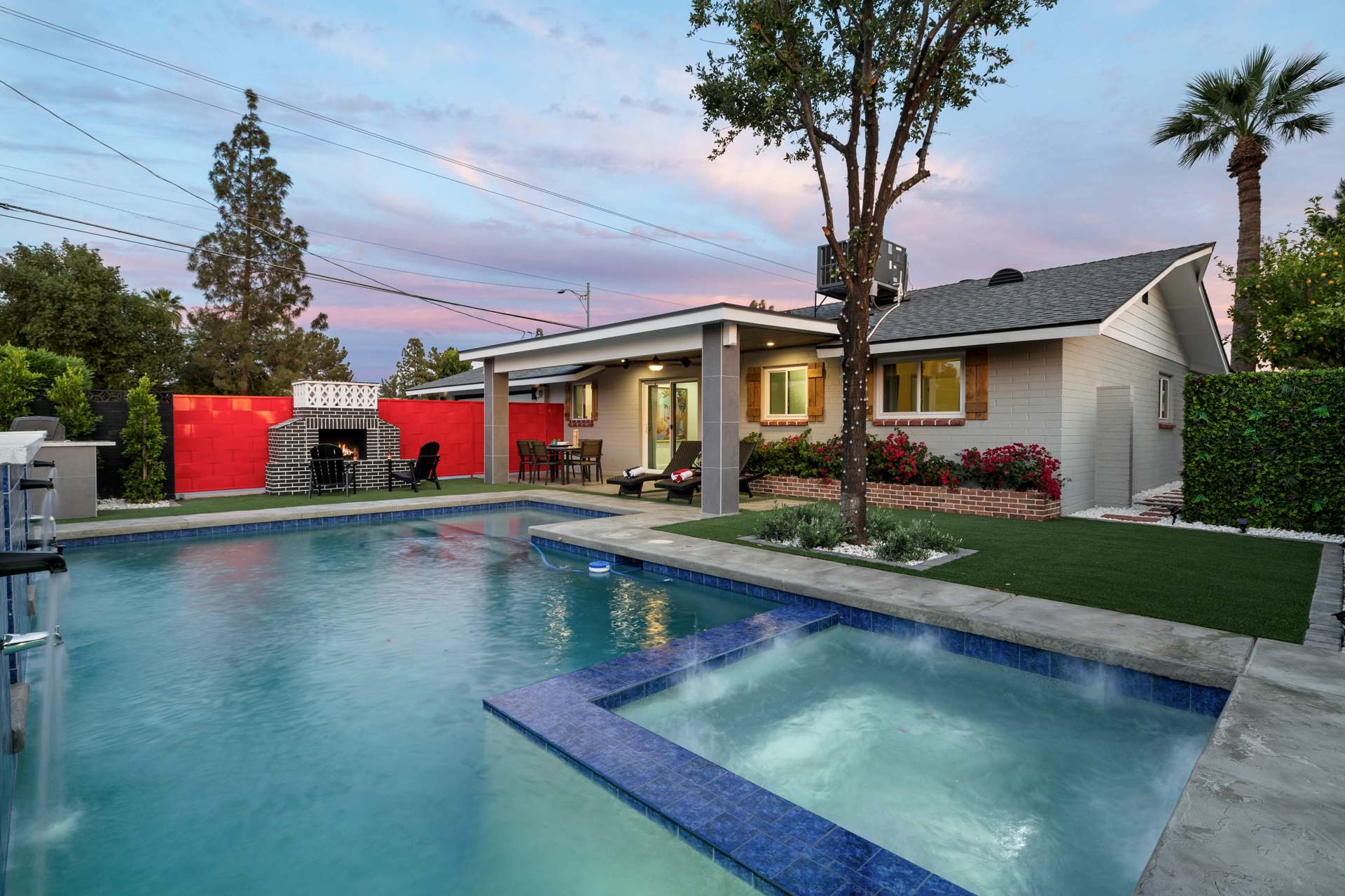 Vibrant Oasis With Pool And Hot Tub - Stylish Desert Retreat - Scottsdale, AZ