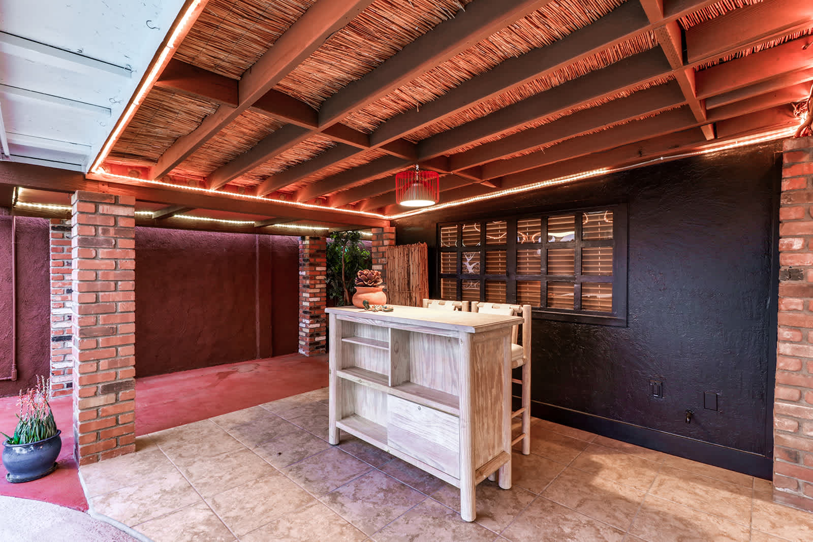 Desert Hideaway I Pool I Tiki Bar I Bocce 3