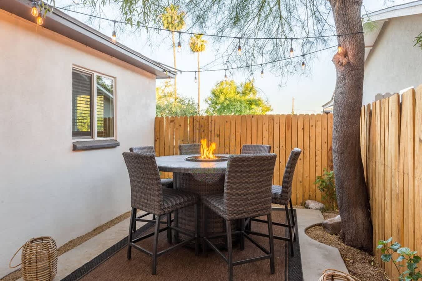 Modern Living, A Fav! Firepit, BBQ, Min to Airport 2