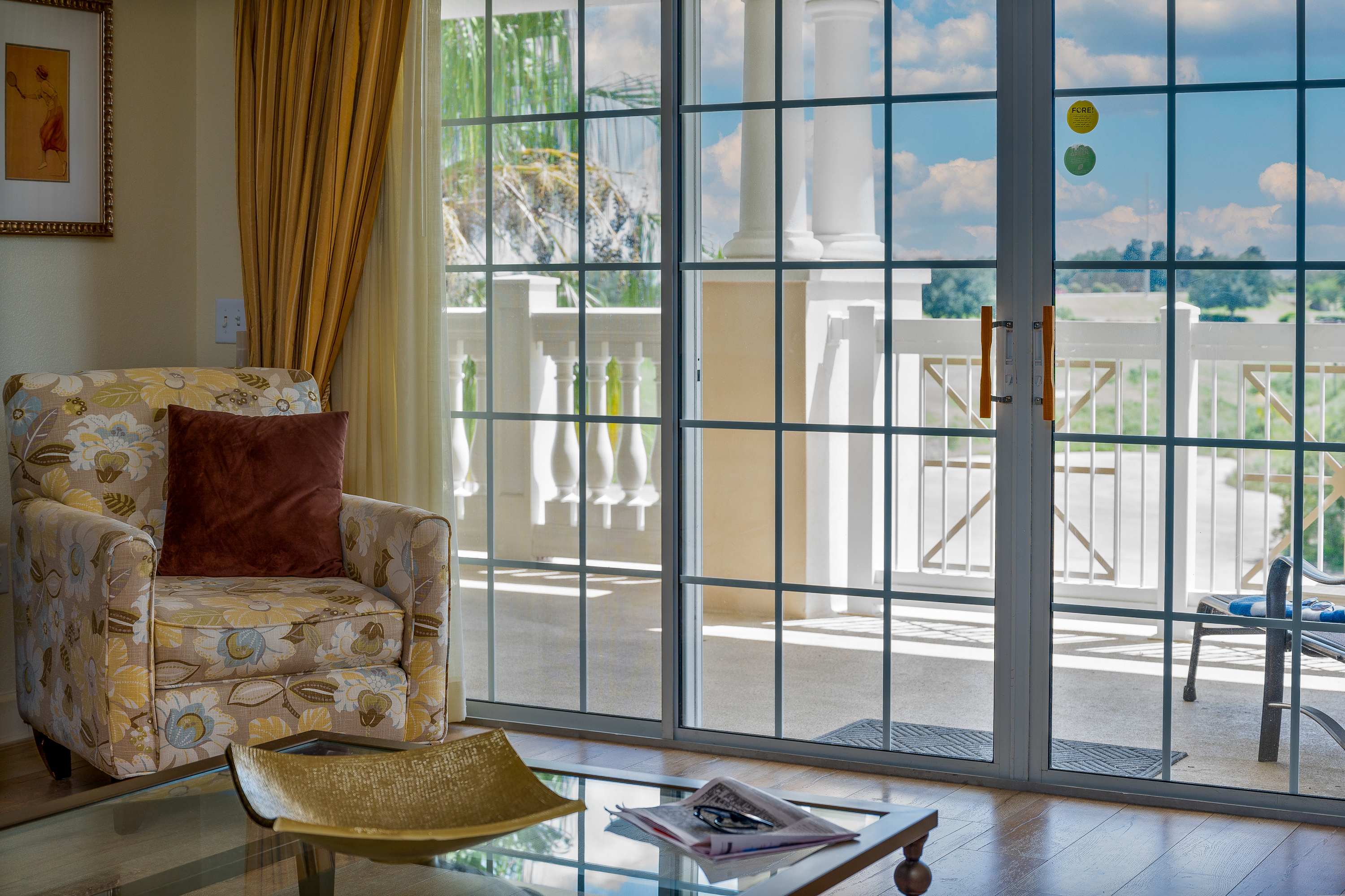 Condo w/ balcony & 12th hole golf view