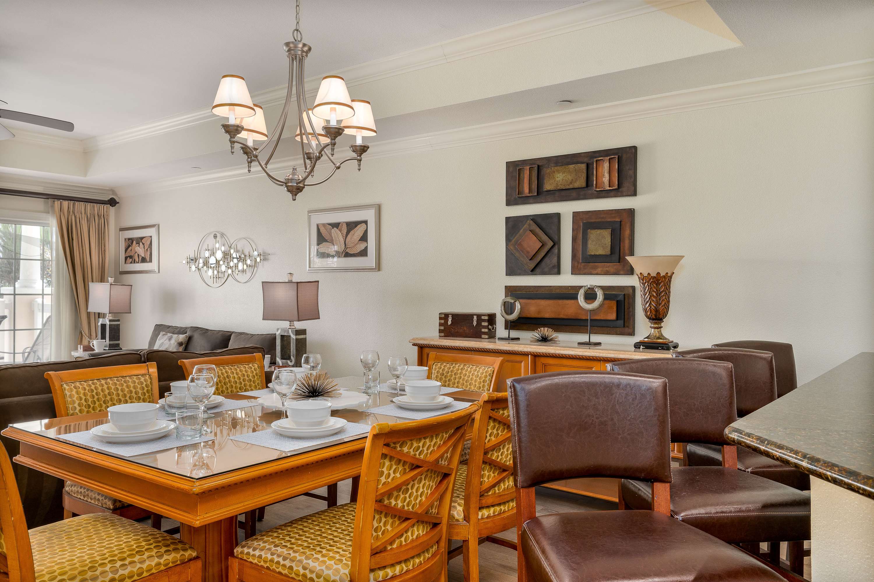 Condo w/ balcony & 12th hole golf view