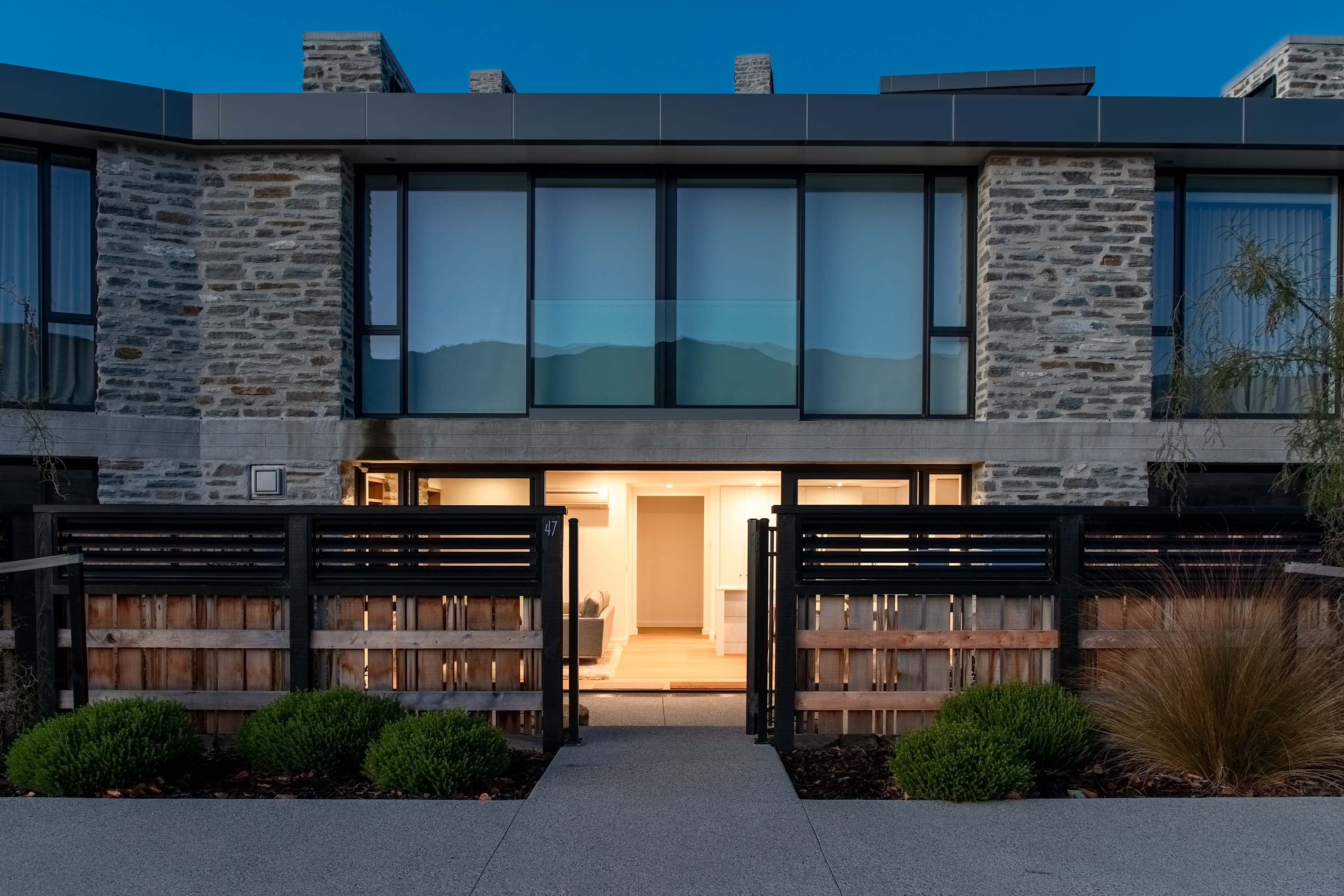 Central Wanaka Lakeside Condo