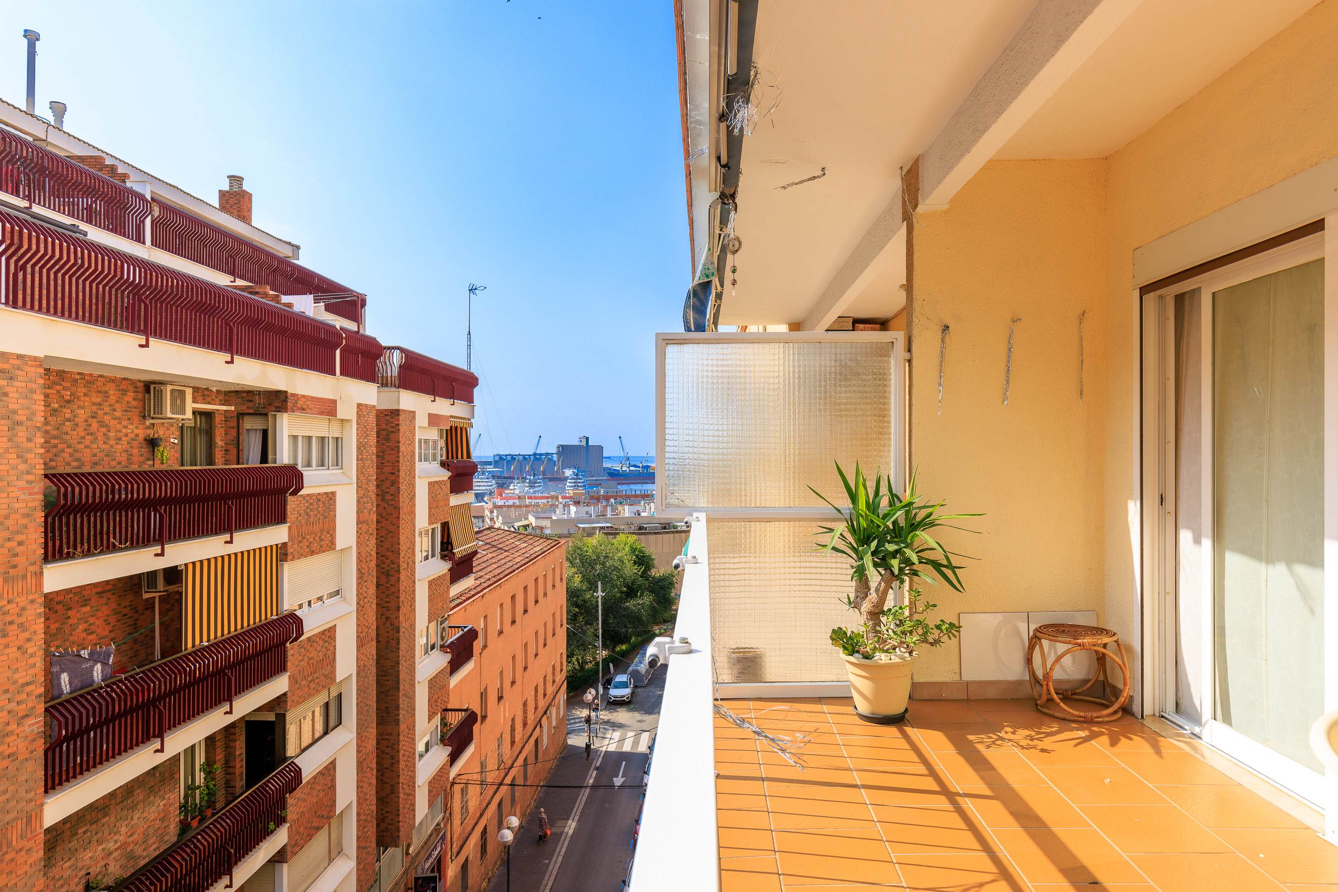 Property thumbnail 1