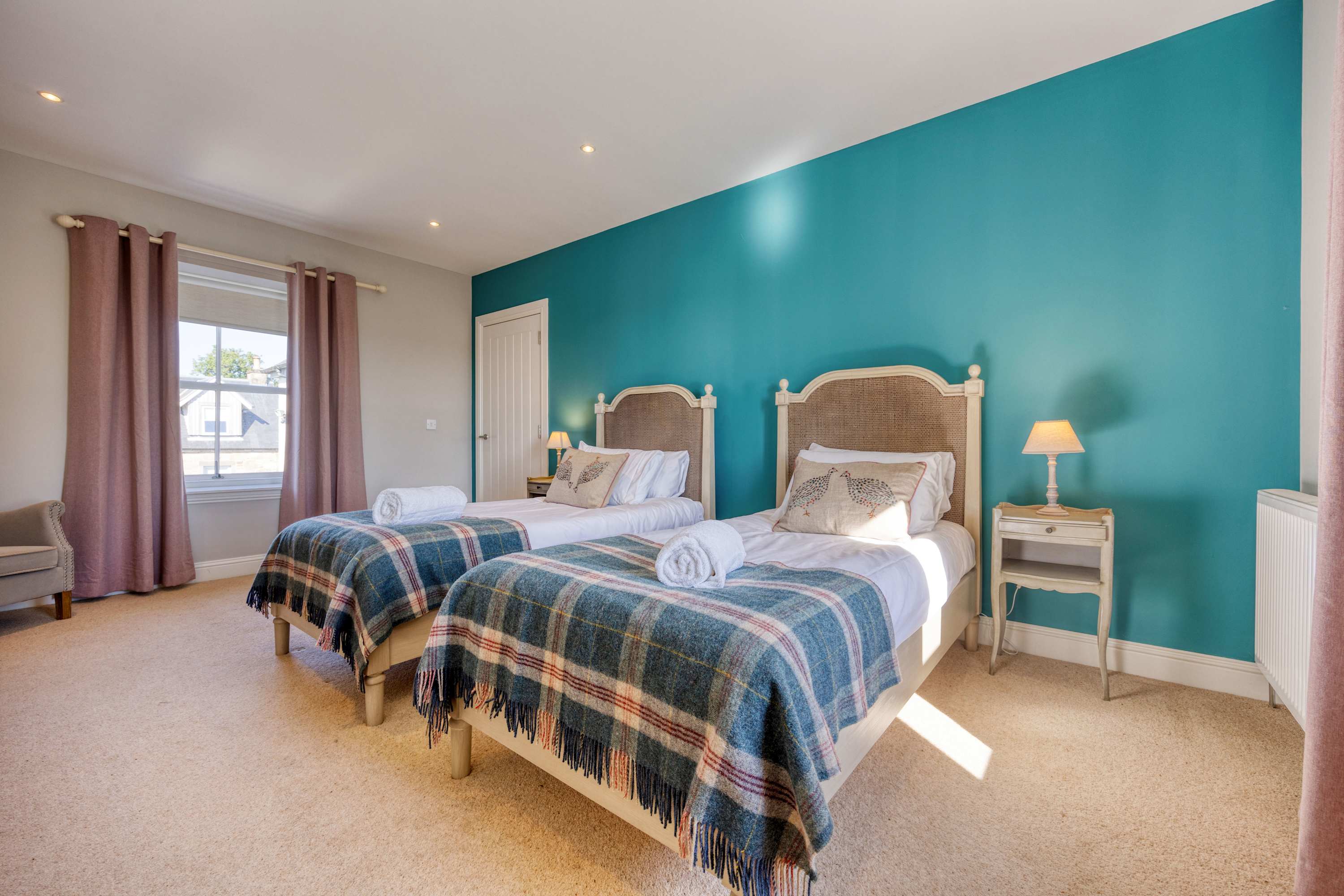 Farmhouse Retreat with Large Hot Tub in Drumcross Farmhouse, Drumcross Road PA7 5NU - Property image 30 - VivreStays