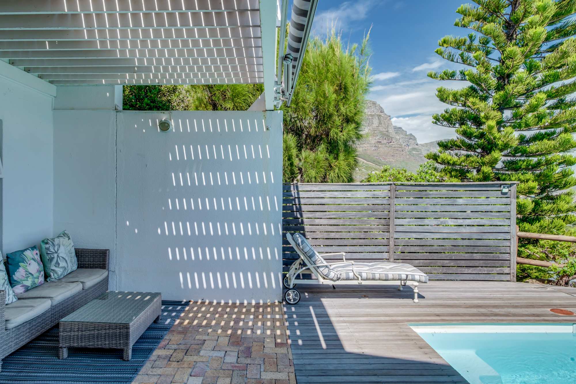 Home Away from Home w Ocean Views and Pool The Kestrel 8