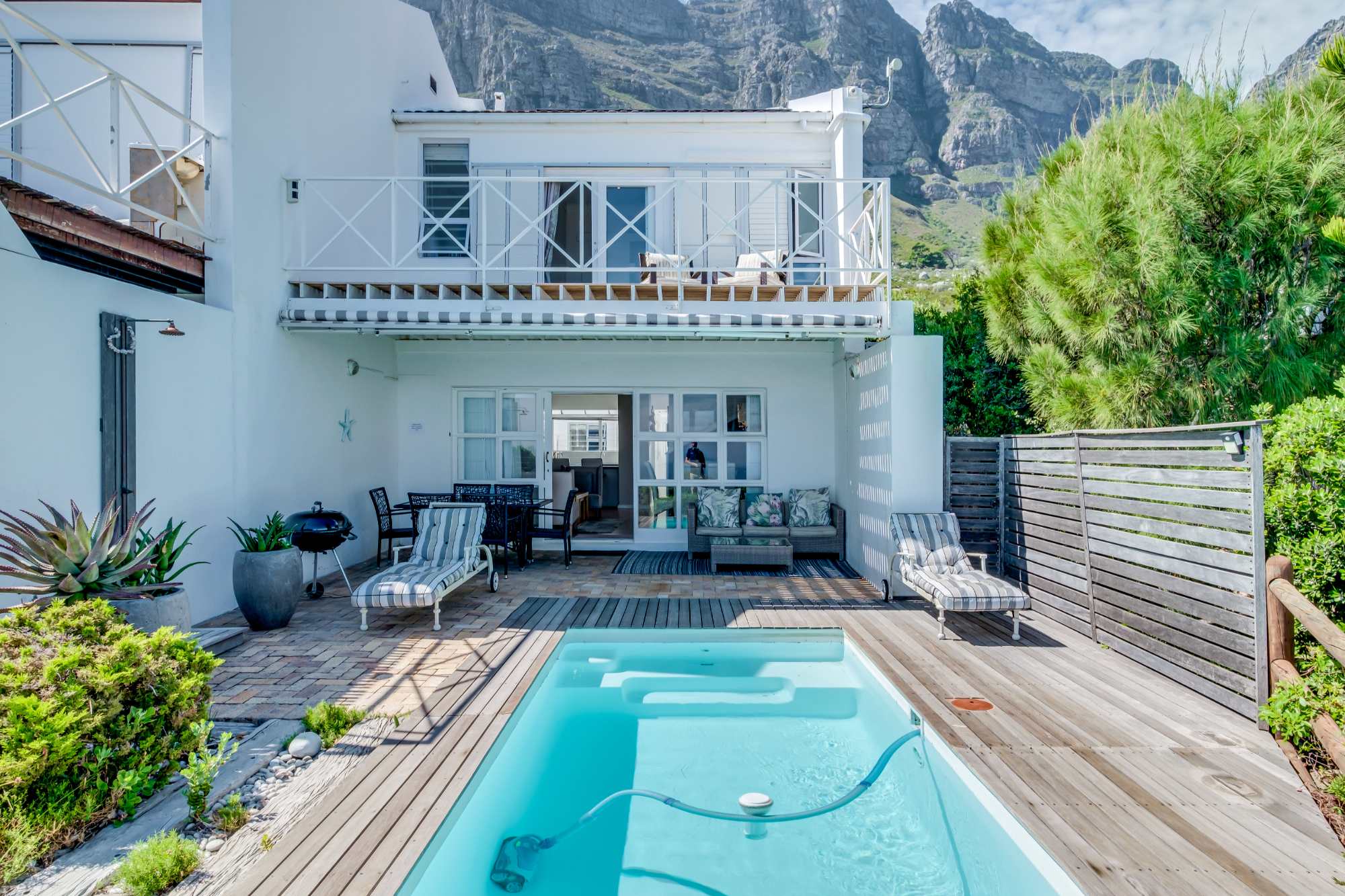 Home Away from Home w Ocean Views and Pool The Kestrel 6